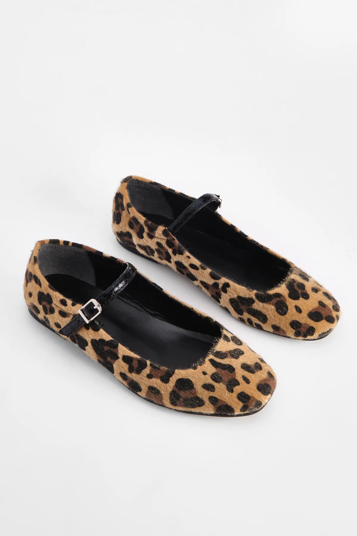 Marjin  Damen Ballerinas mit Riemen Osela Leopard