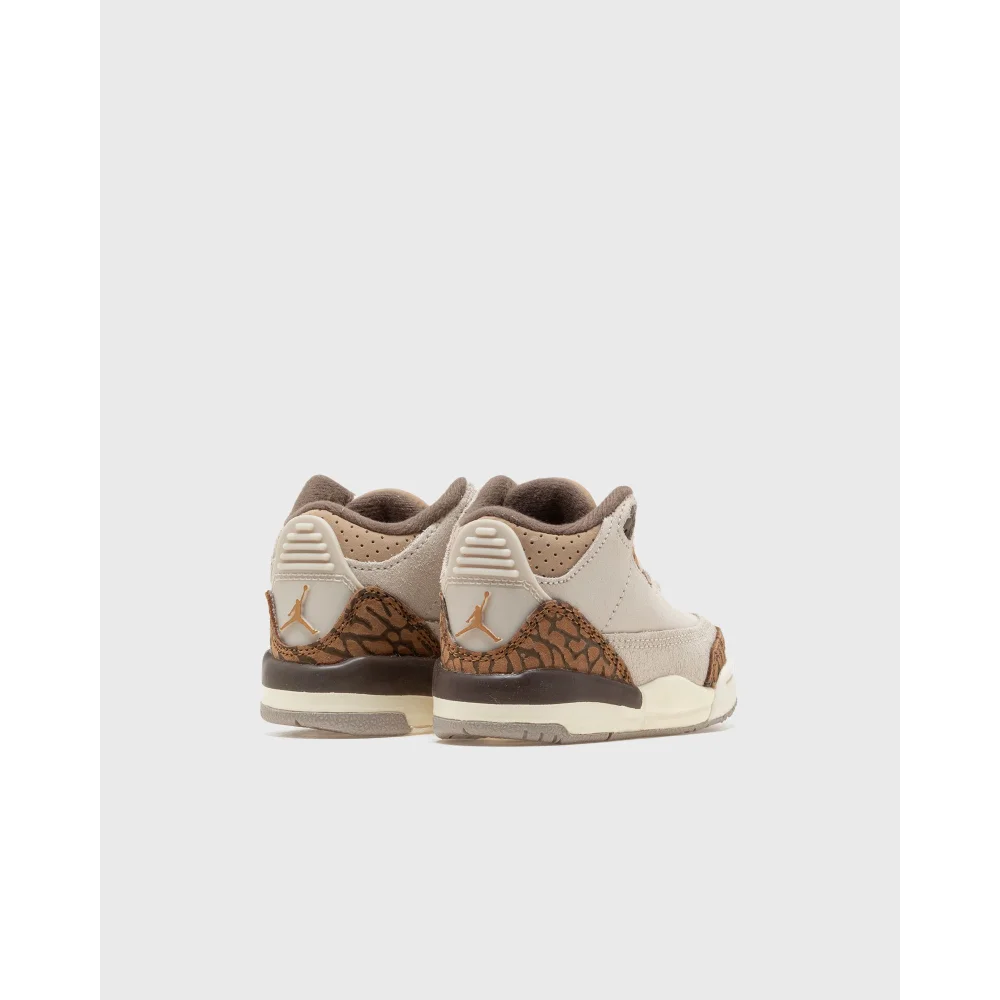 NIKE JORDAN 3 Retro TD DM0968-102 / braun