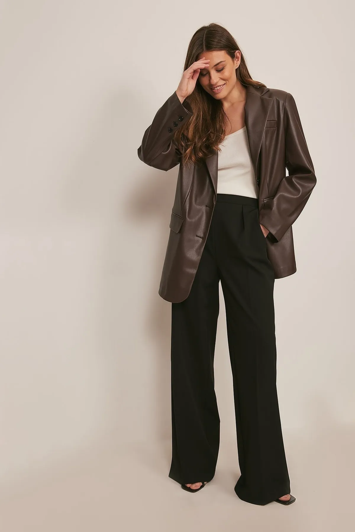 NA-KD  Anzughose mit hoher Taille und weitem Bein