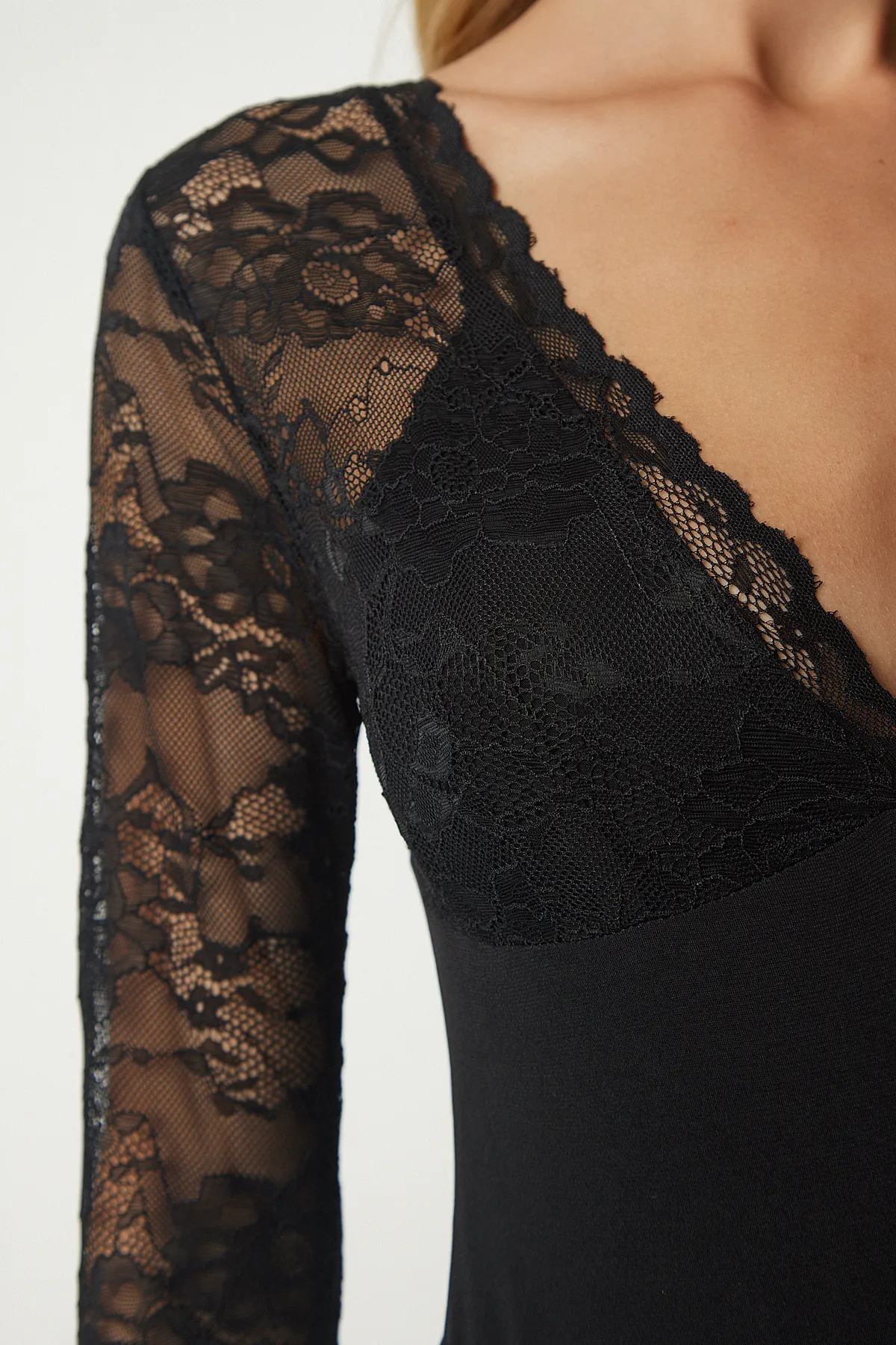 Happiness İstanbul  Schwarzer Spitzenbody für Damen UB00169