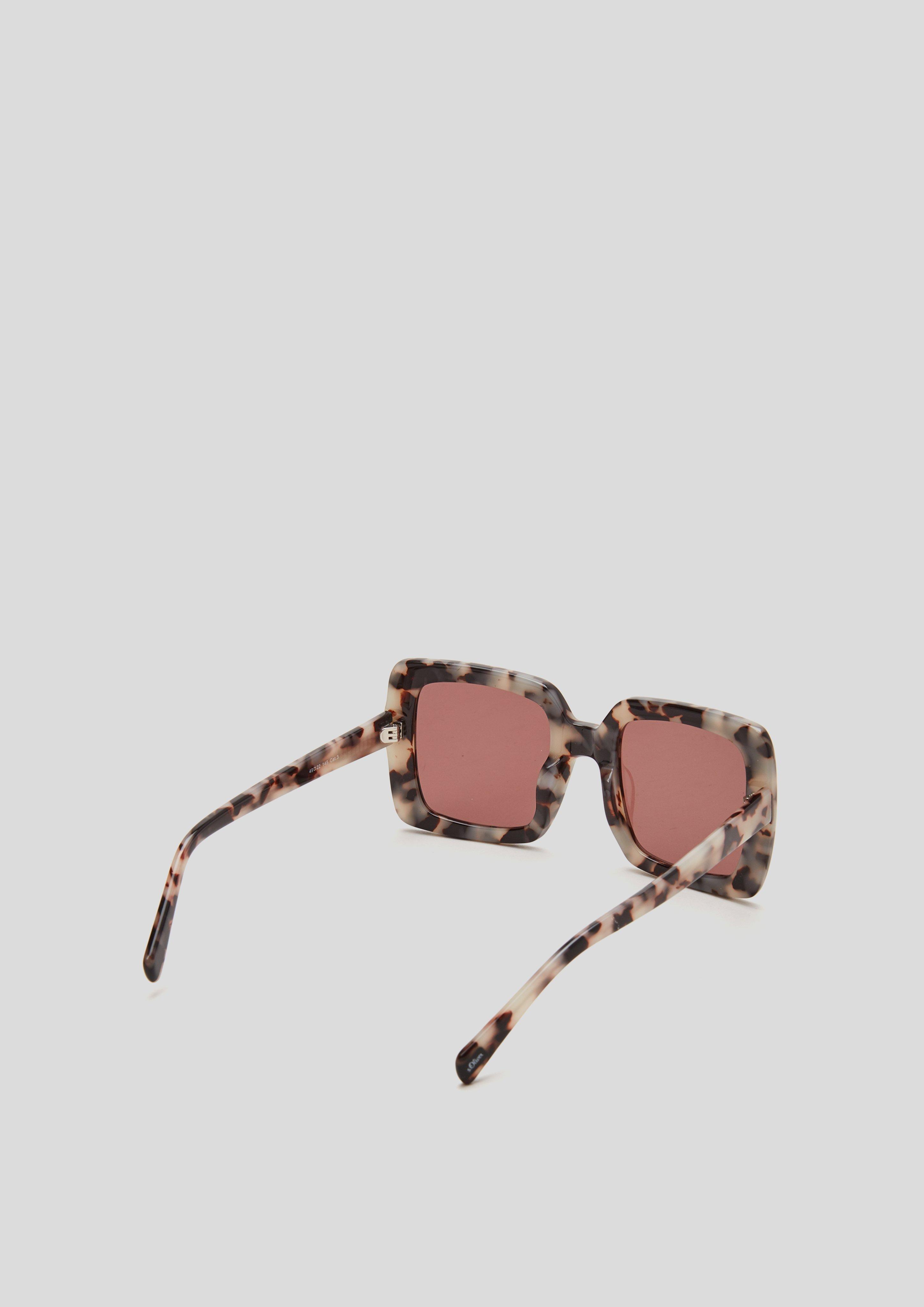 Sonnenbrille mit eckigen Gläsern  144.120.141.98537-770
