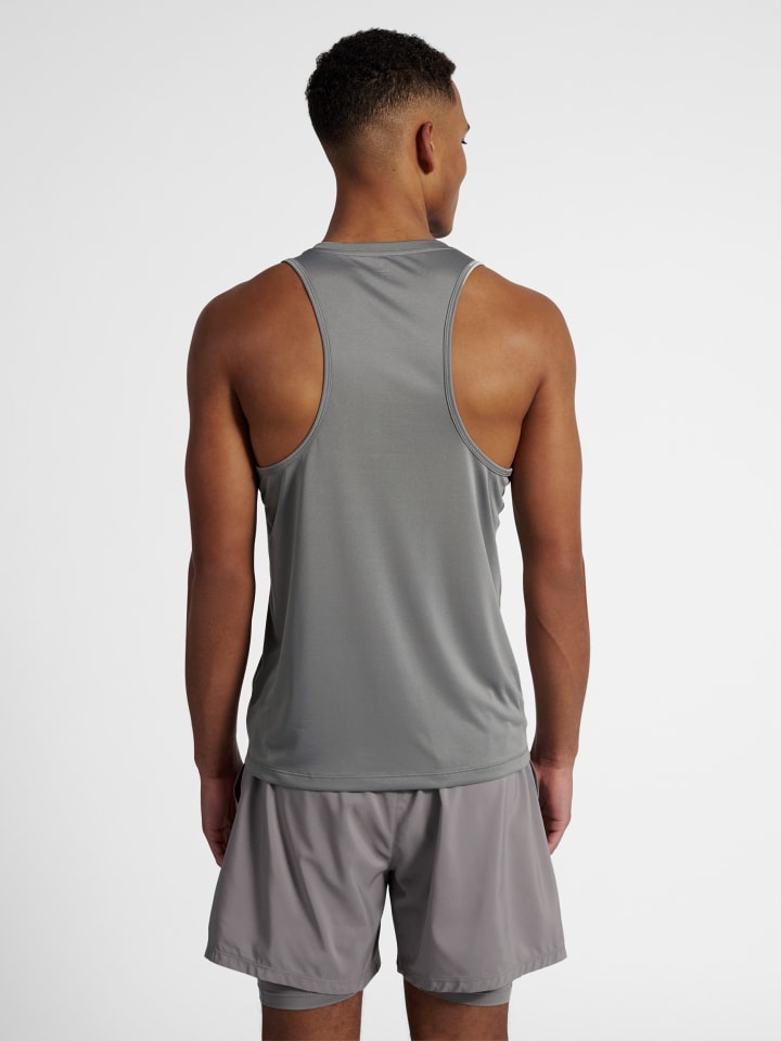 Newline Newline T-Shirt Nwlbeat Herren in TITANIUM günstig kaufen