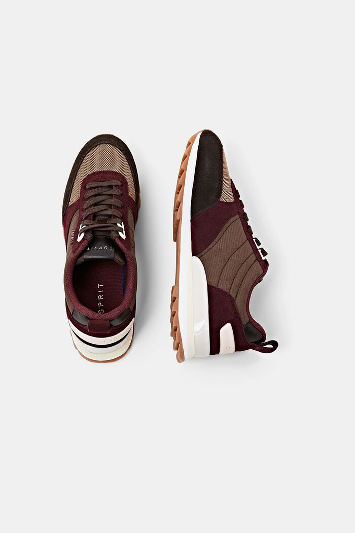 Sneakers aus Veloursleder