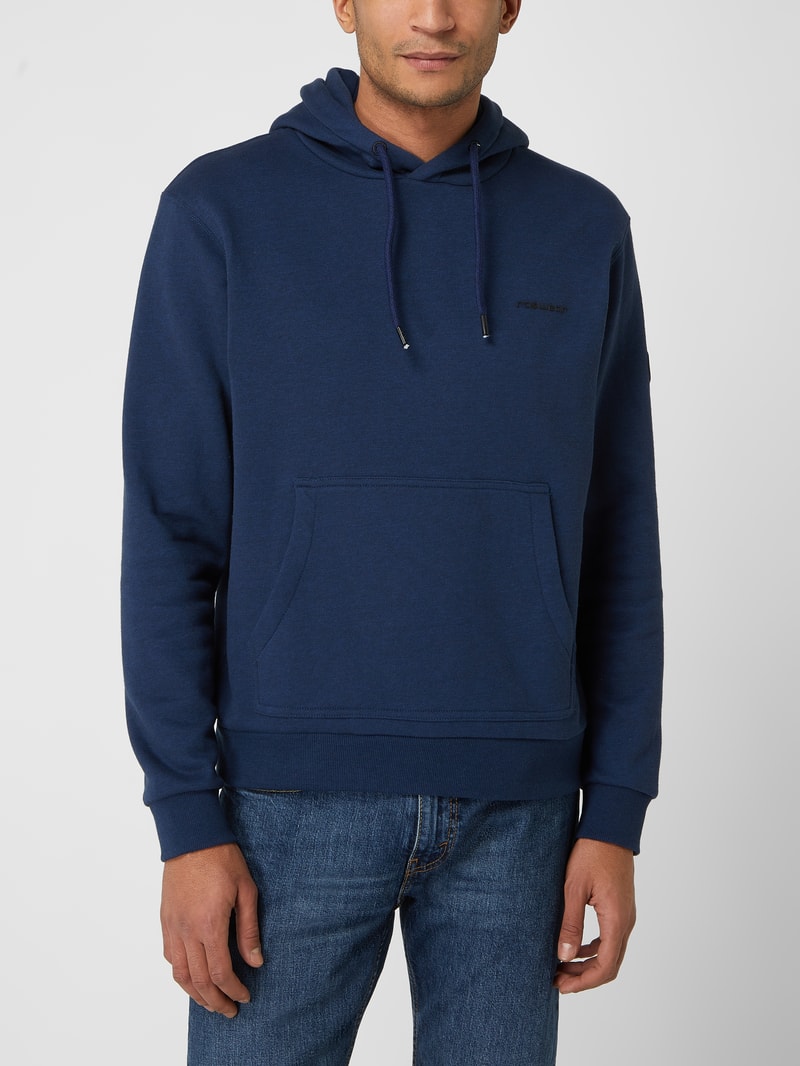 Hoodie mit Logo-Details Modell 'Kresy' in marineblau meliert