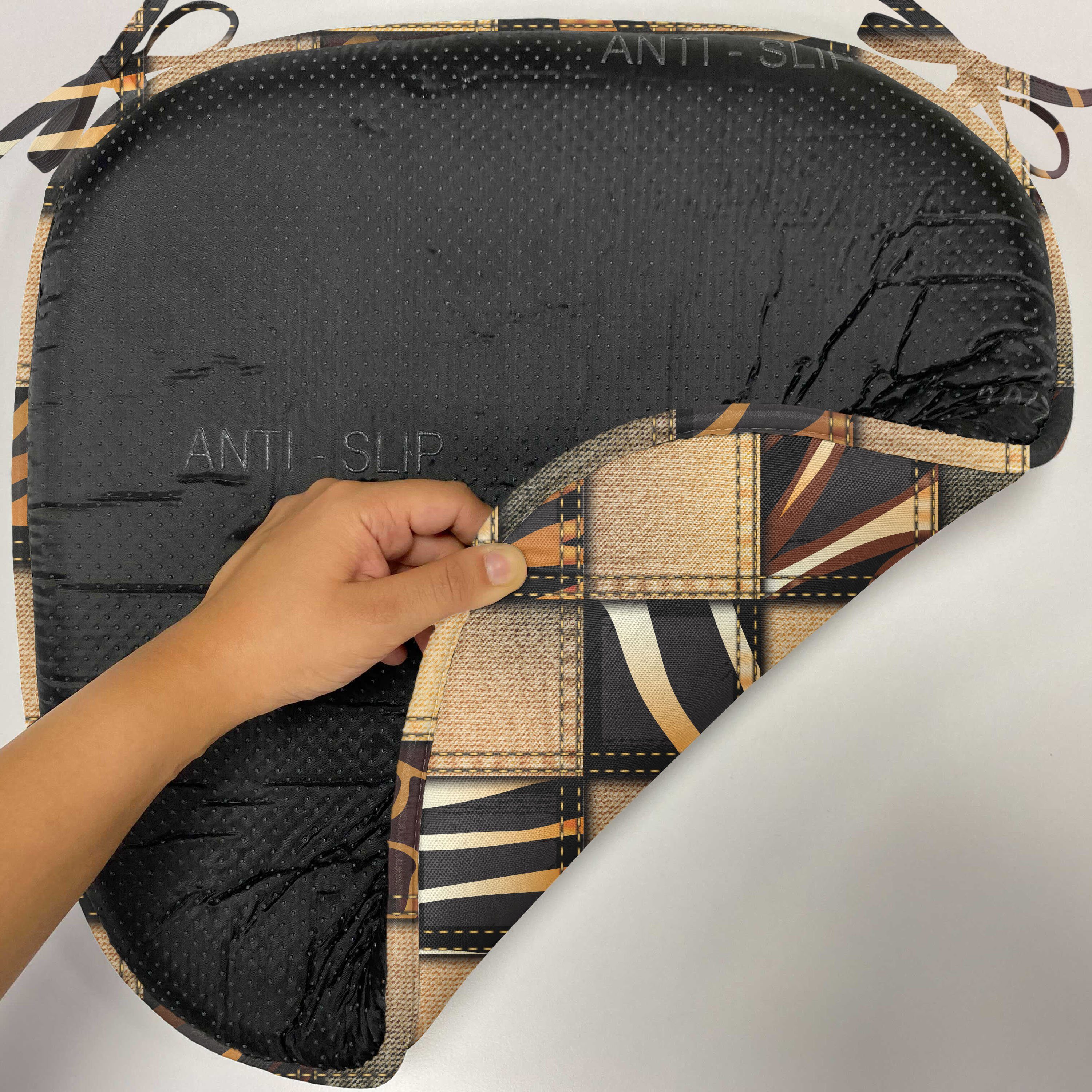 Abakuhaus Stuhlkissen Dekoratives wasserfestes Kissen mit Riemen für Küchensitze, Safari Jeans-Denim-Patchwork