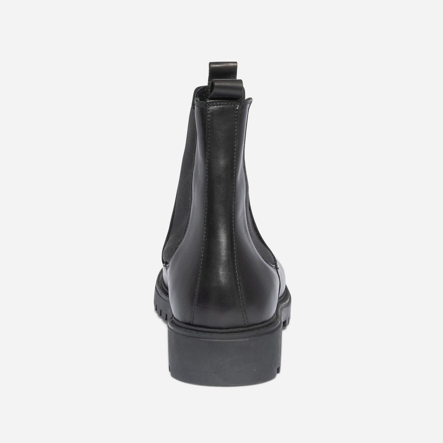 Chelsea boots noir en cuir à semelle crantée