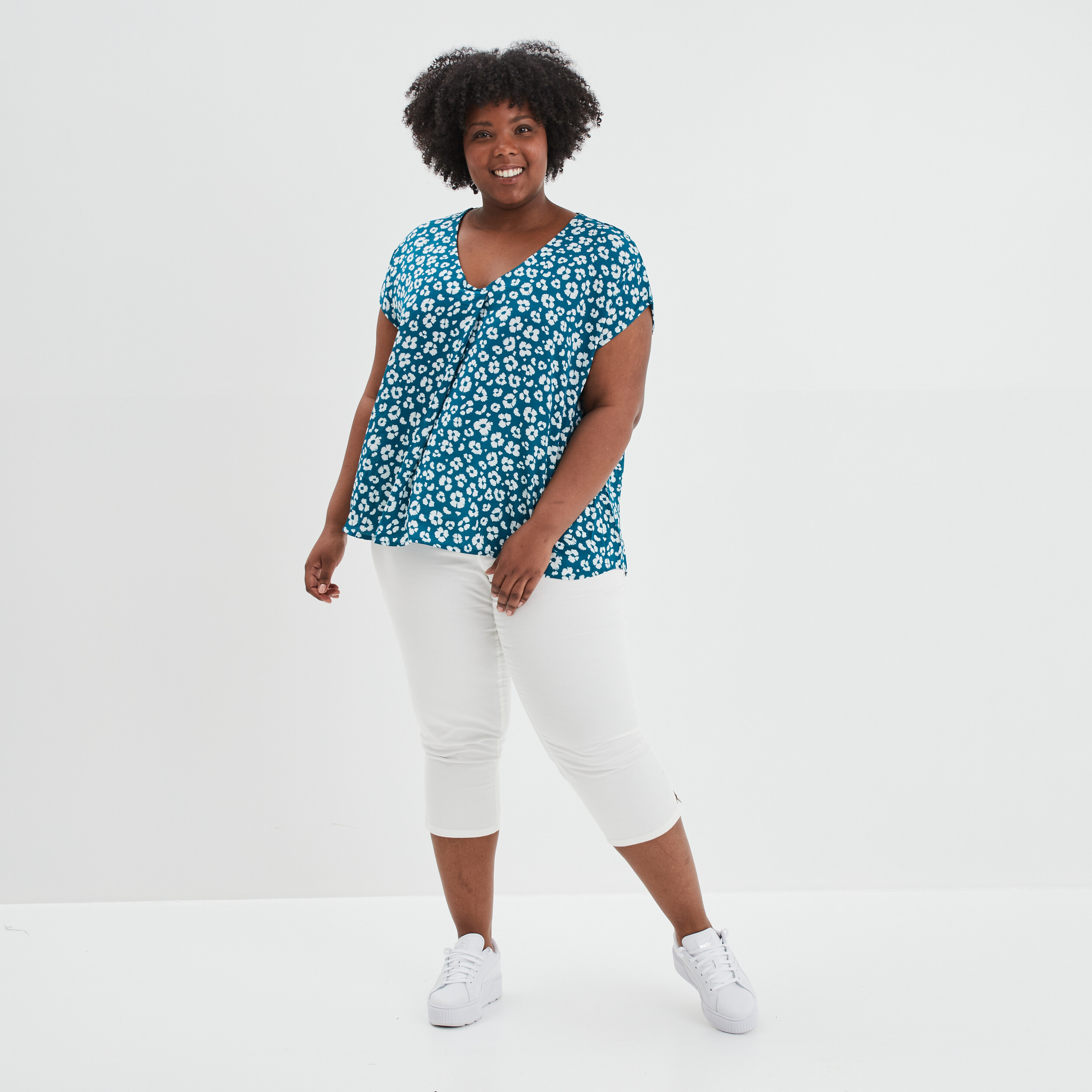 Blouse col en V manches courtes bleu canard femme grande taille | La Halle