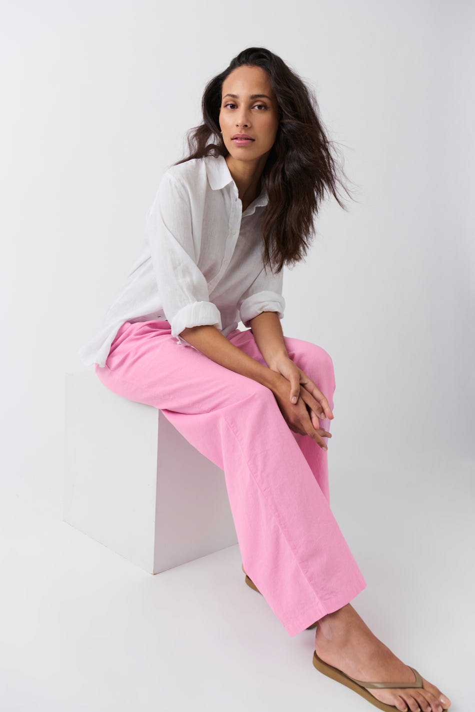 Linen blend trousers
