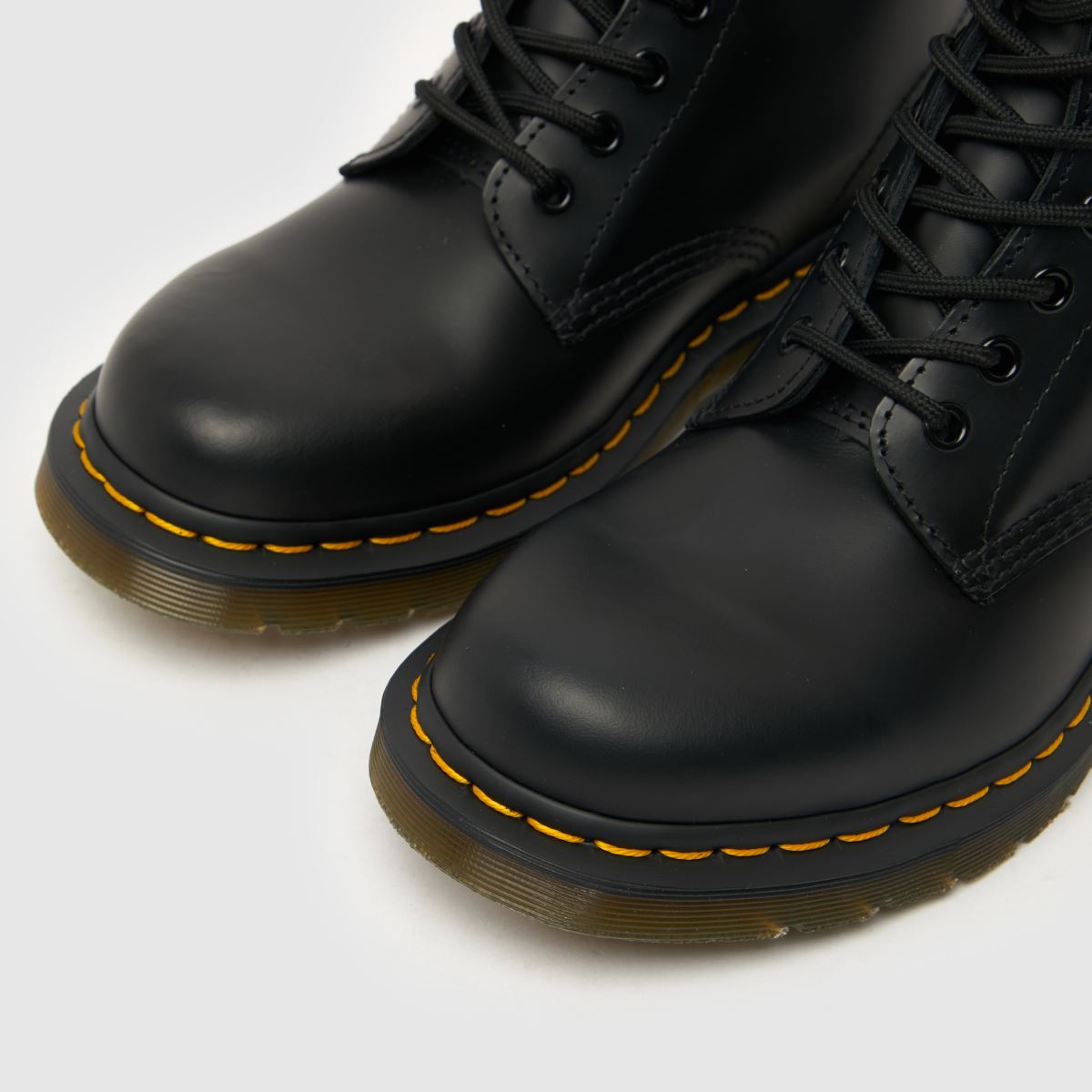 Dr. Martens 1460-as csizma fekete színben