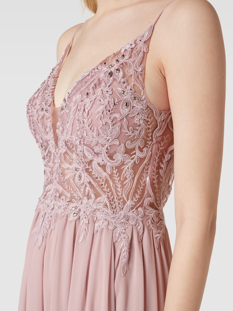 Abendkleid mit floralen Stickereien in rosa