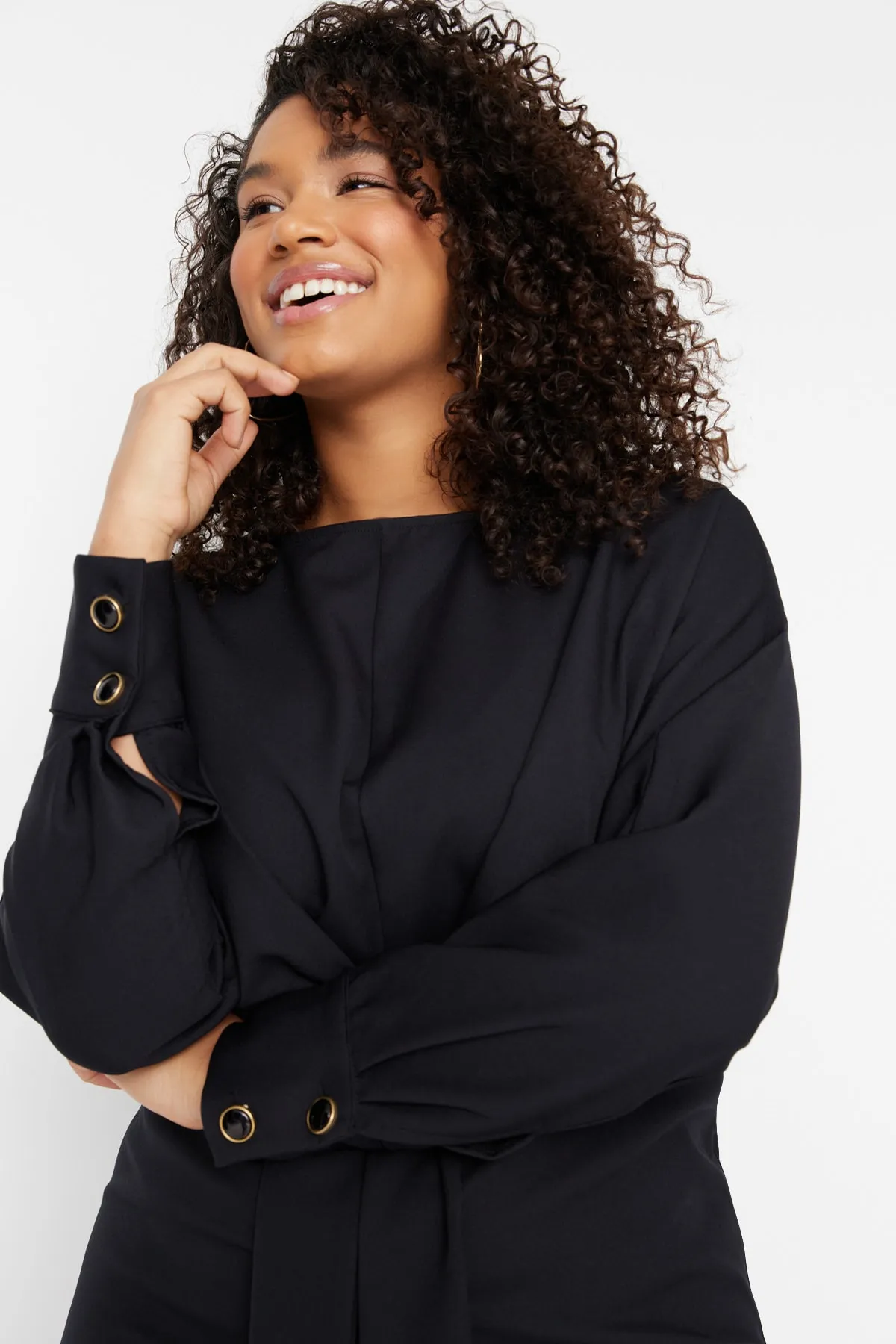 Trendyol Curve  Schwarzes, gewebtes Kleid mit Krawattendetails TBBAW23AH00089