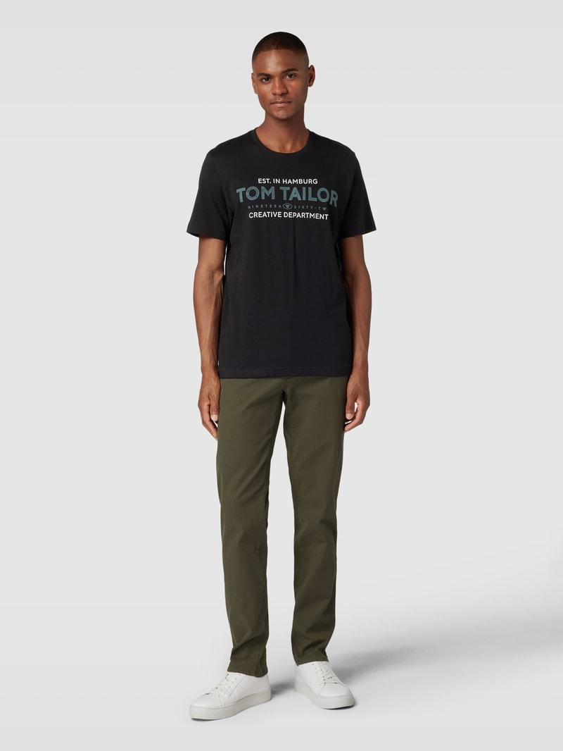 T-Shirt mit Label-Print in schwarz