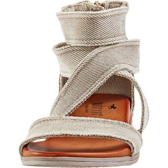Mustang Sandale in beige