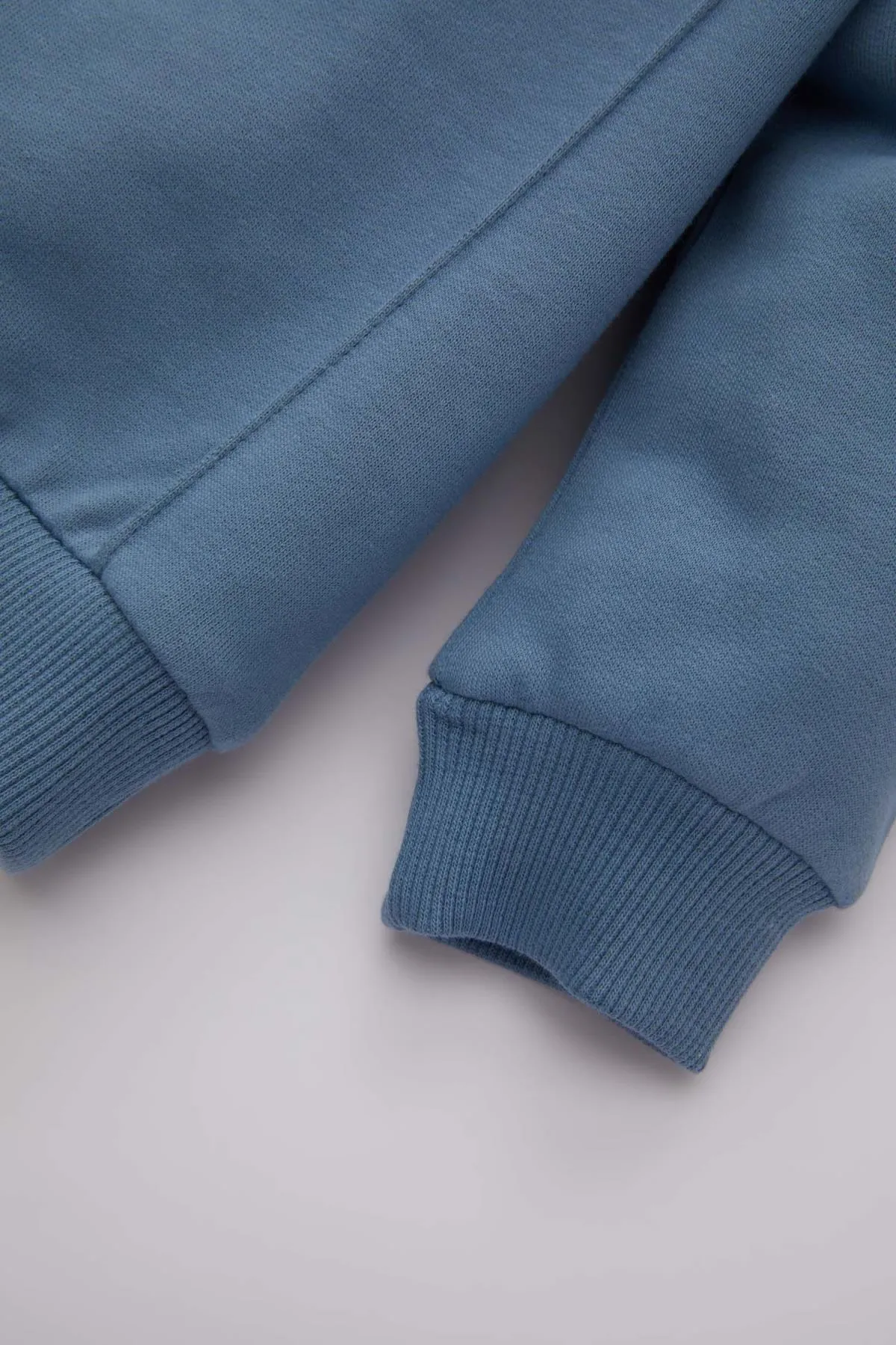 DeFacto  Bedrucktes Sweatshirt und Jogginghose für Baby Jungen - 2er-Set B3175a524sp
