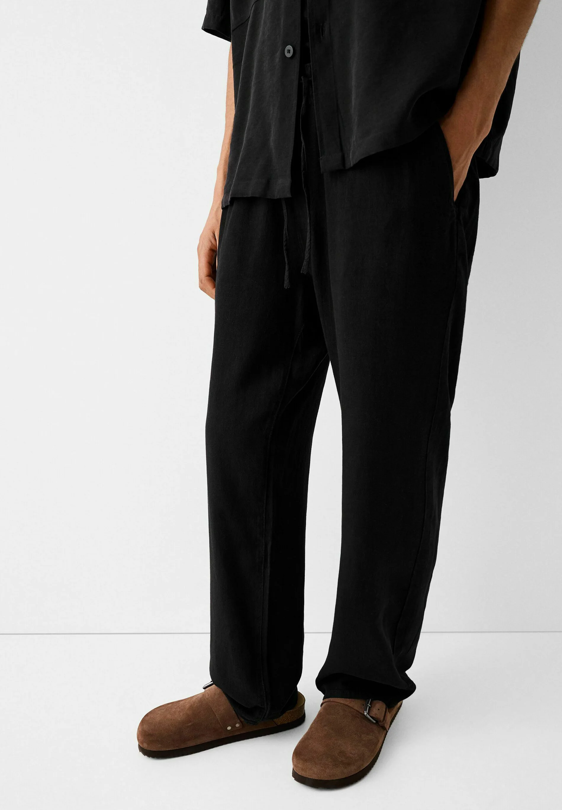 Bershka ANCHO - JOGGERS- Pantalones