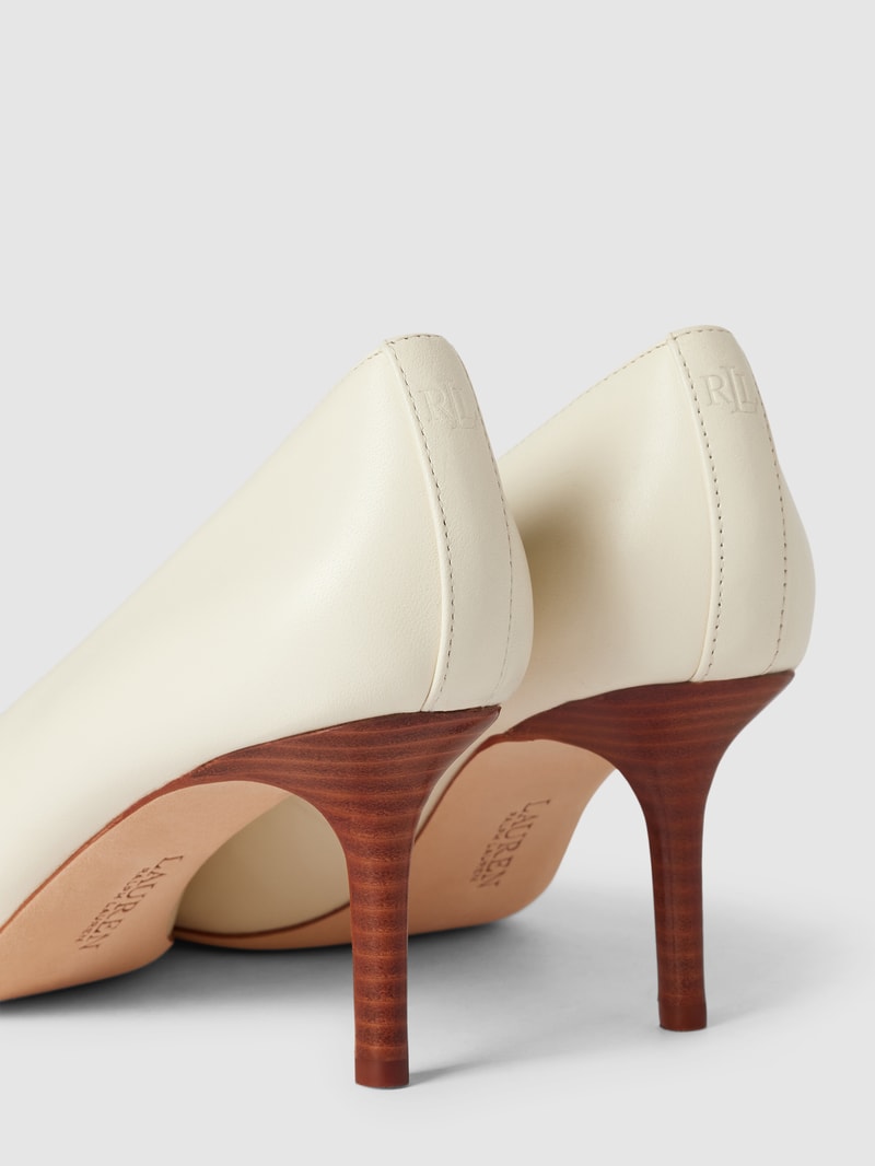 Pumps aus Leder mit Label-Detail Modell 'LANETTE' in offwhite