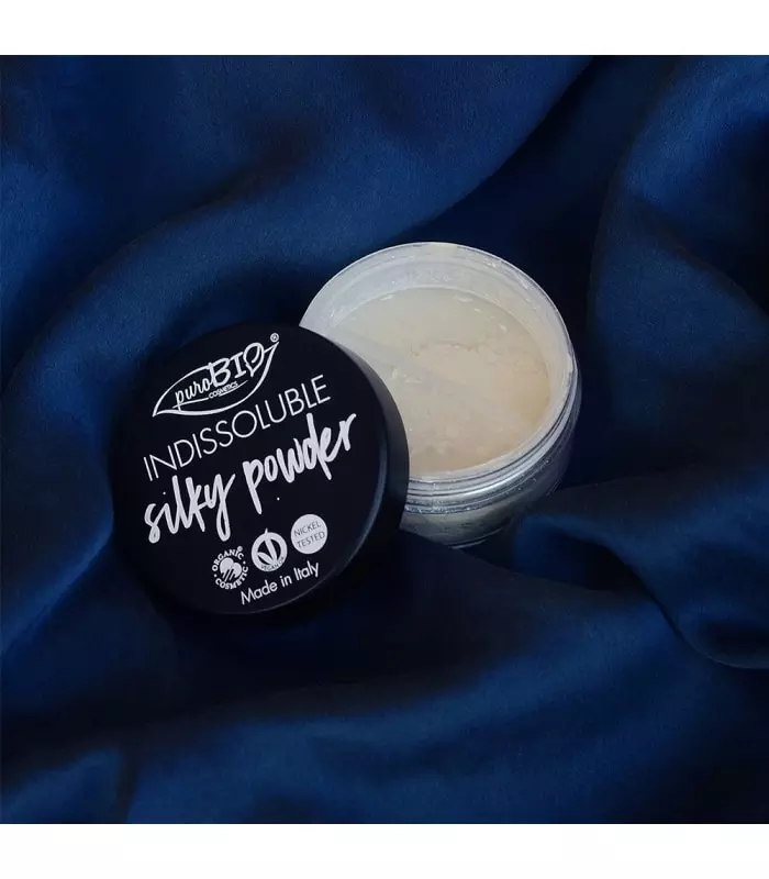 INDISSOLUBLE SILKY POWDER Poudre libre veloutée