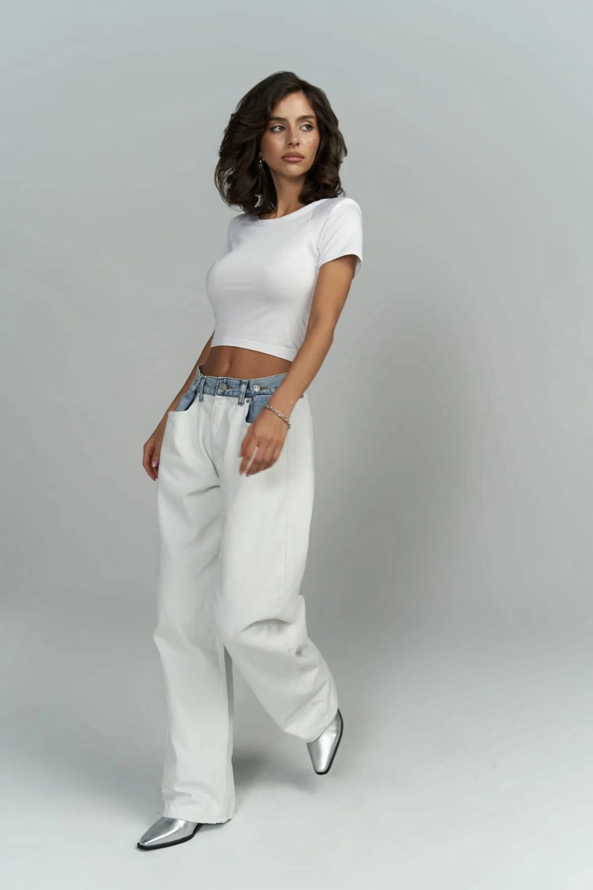MAİ COLLECTİON  Einzigartige weiß/blaue Jeanshose