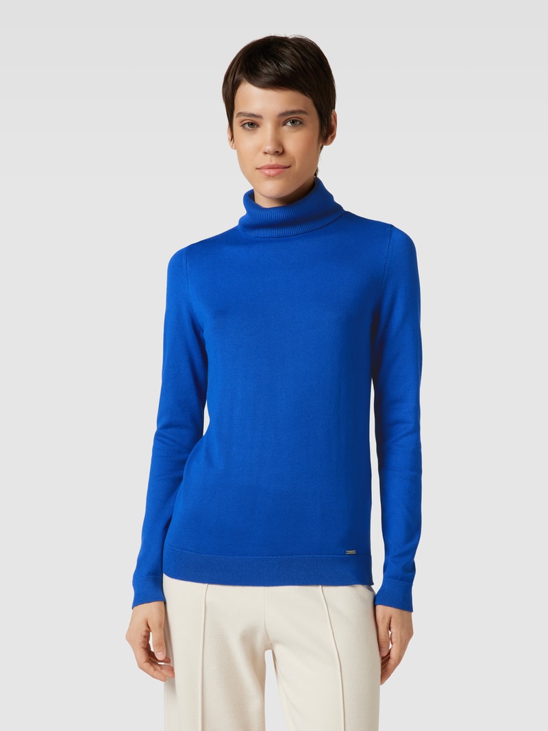 Rollkragenpullover in unifarbenem Design mit Label-Detail in royalblau