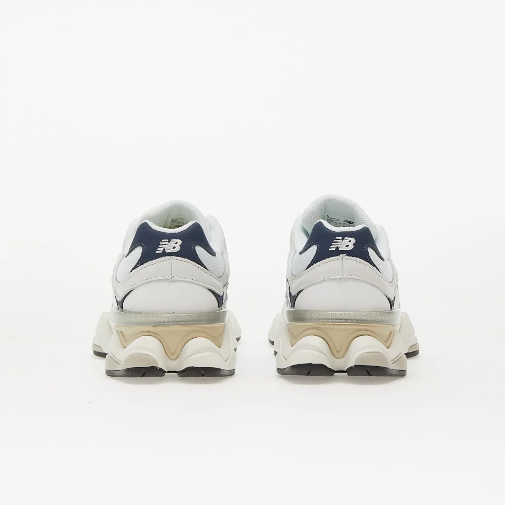 New Balance 9060 U9060VNB / weiss