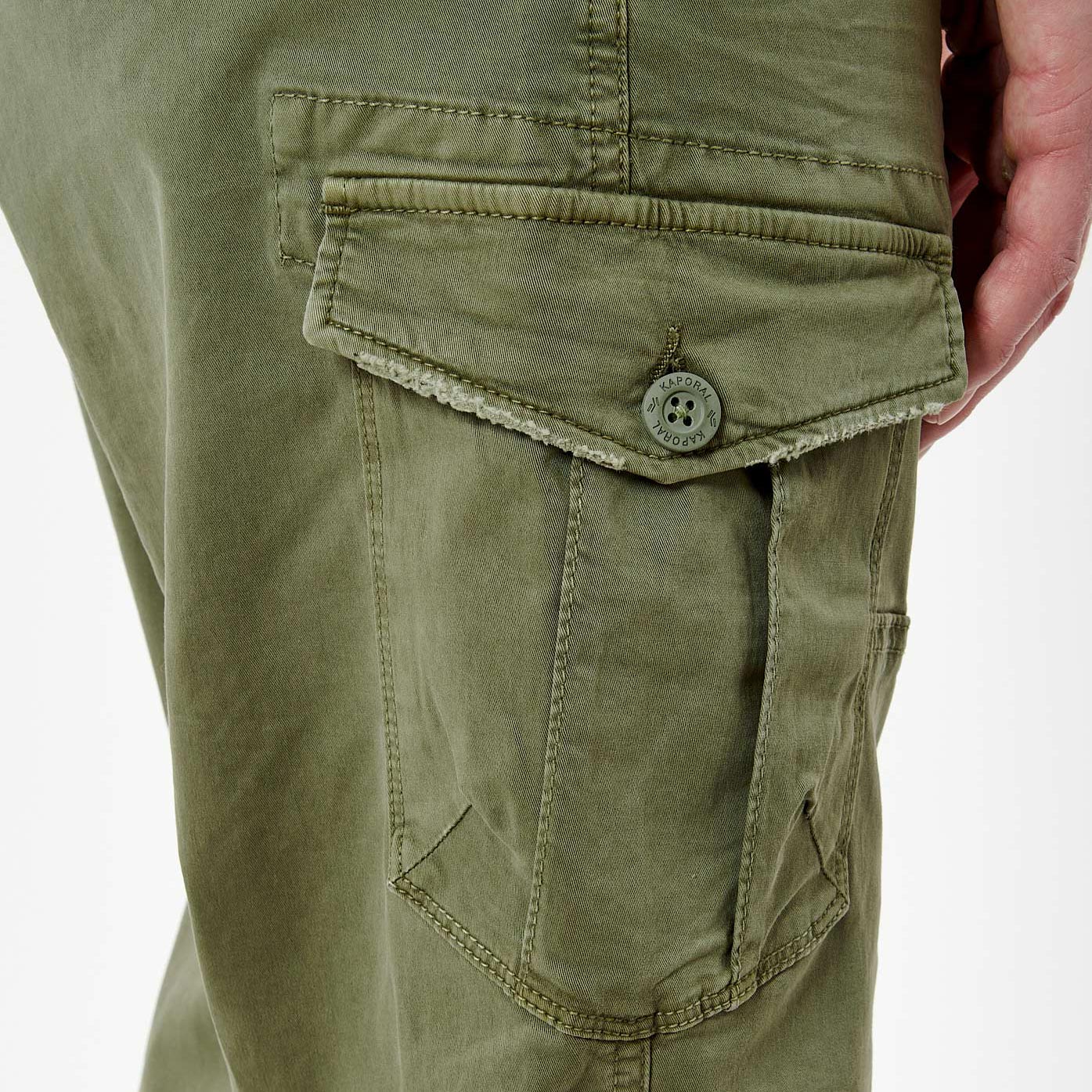 KALIS  Jean relaxed kaki Homme