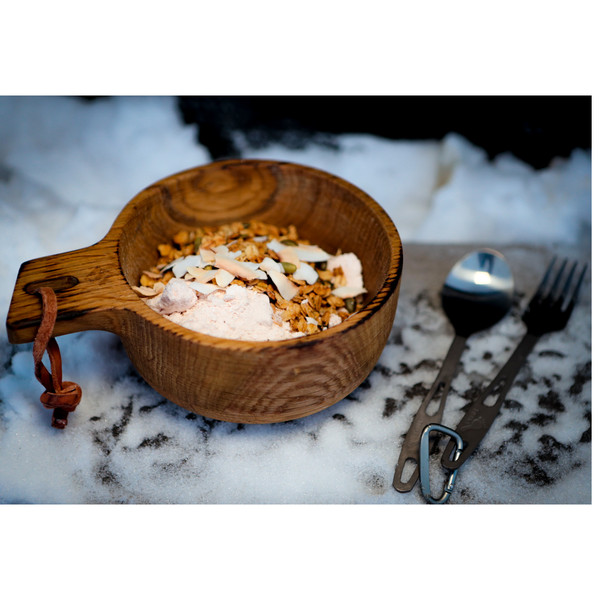 STRAWBERRY YOGHURT &  HONY GRANOLA - Outdoor Essen
