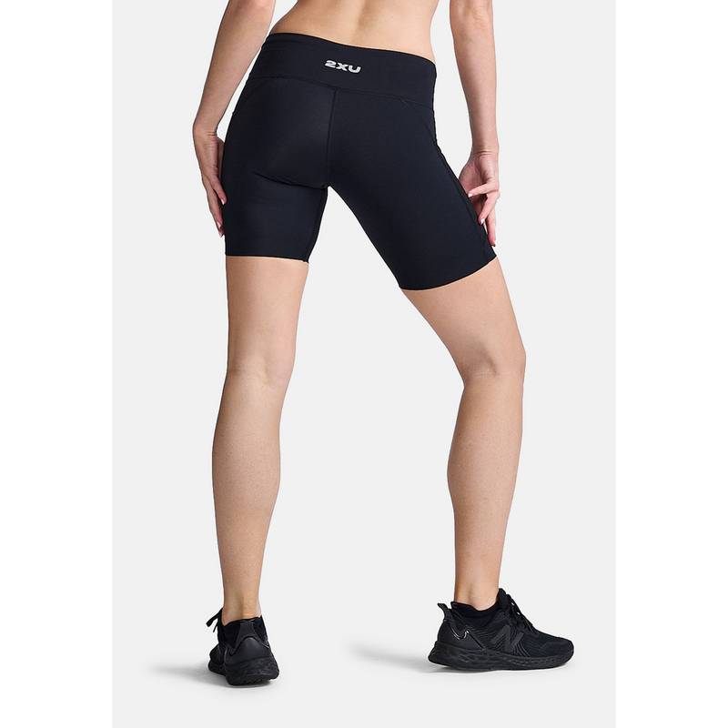2XU Aero Mid-Rise Comp 6 Inch Funktionsshorts Damen
