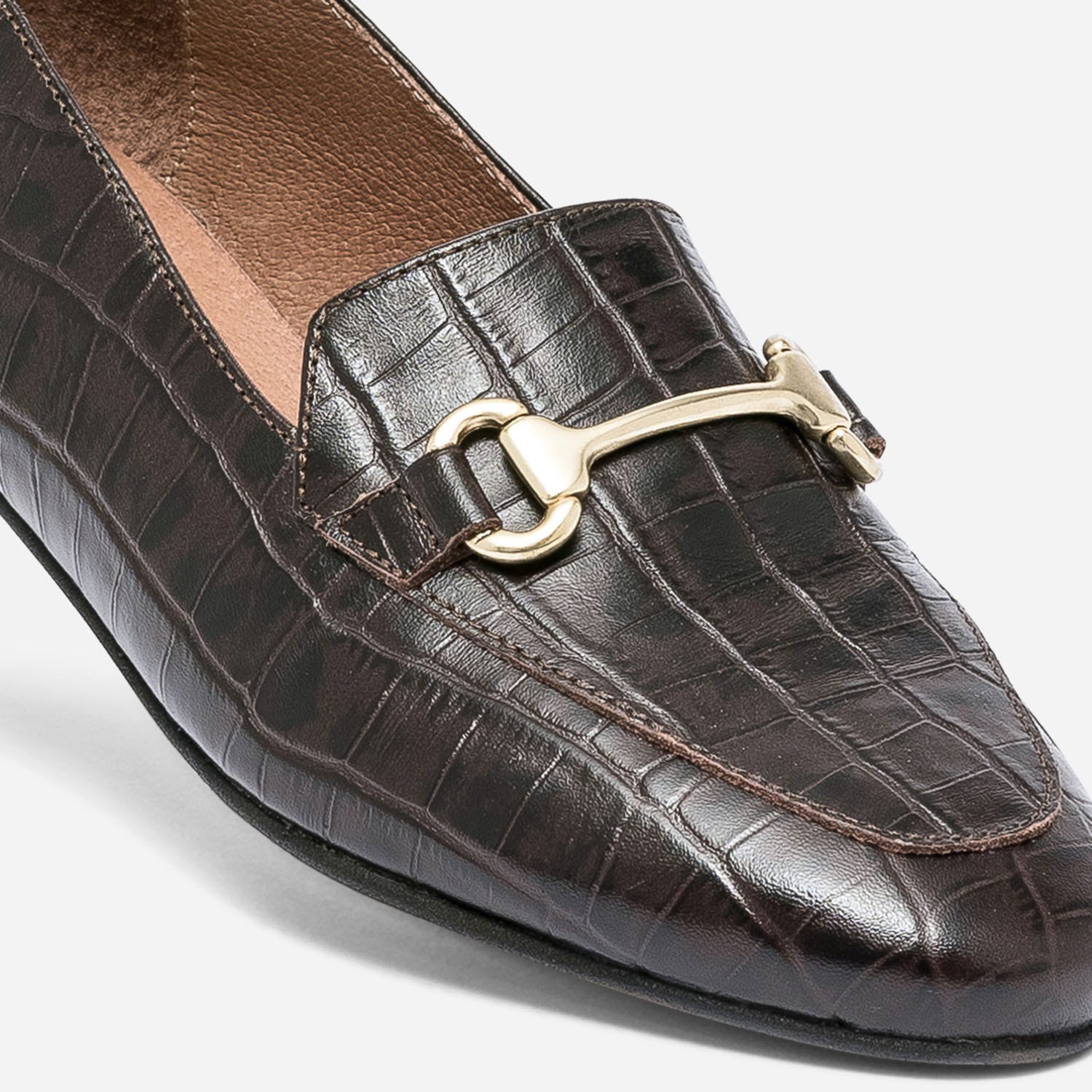 Mocassin marron en cuir effet croco à mors