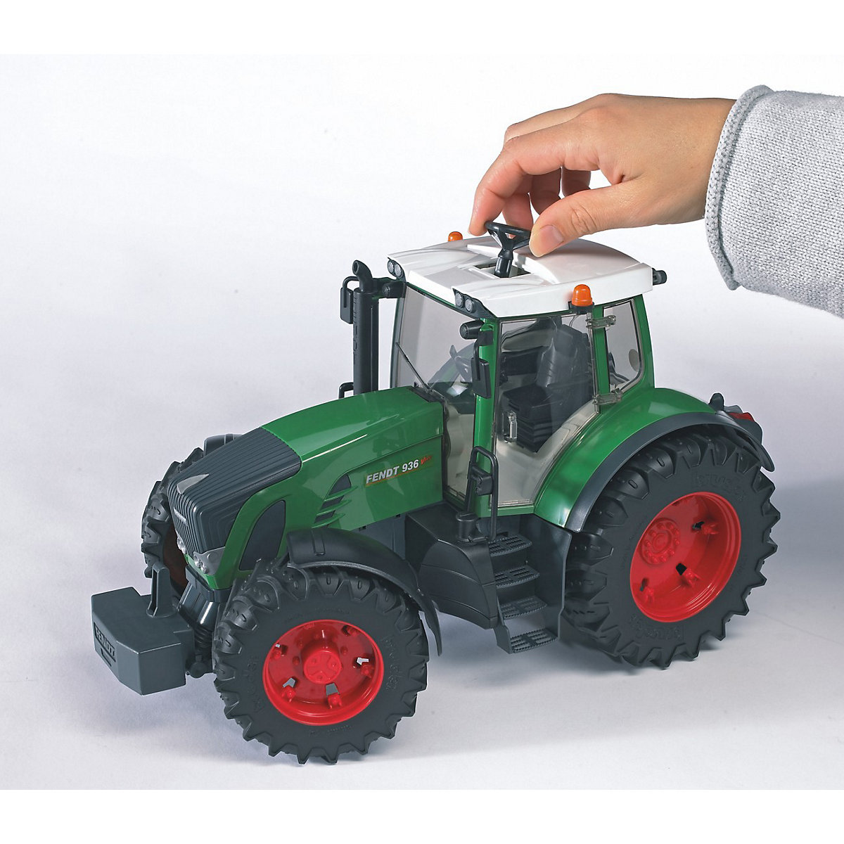 BRUDER 03040 Fendt Traktor "936 Vario"