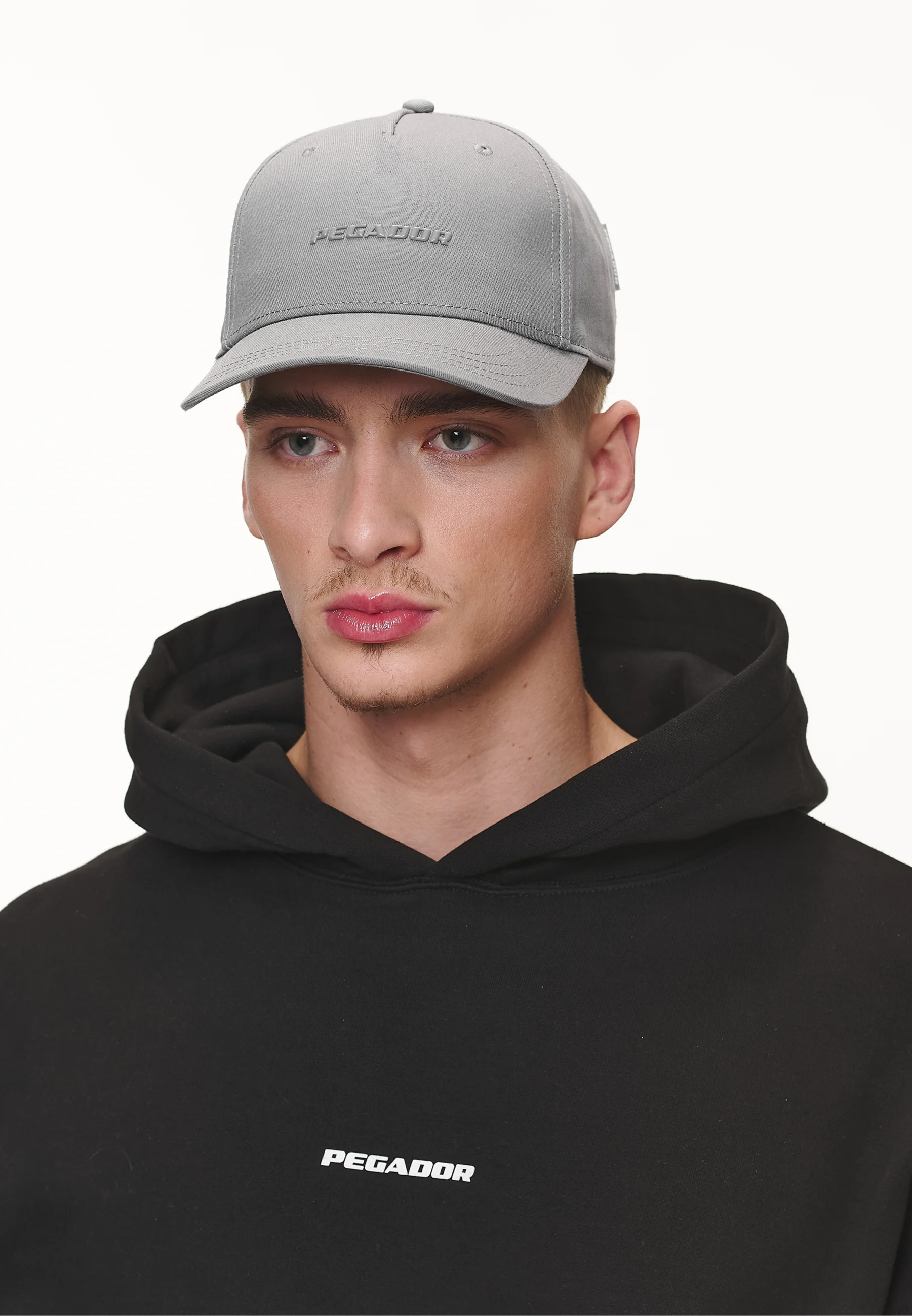 Pegador LOGO CRUSHED UNISEX - Gorra