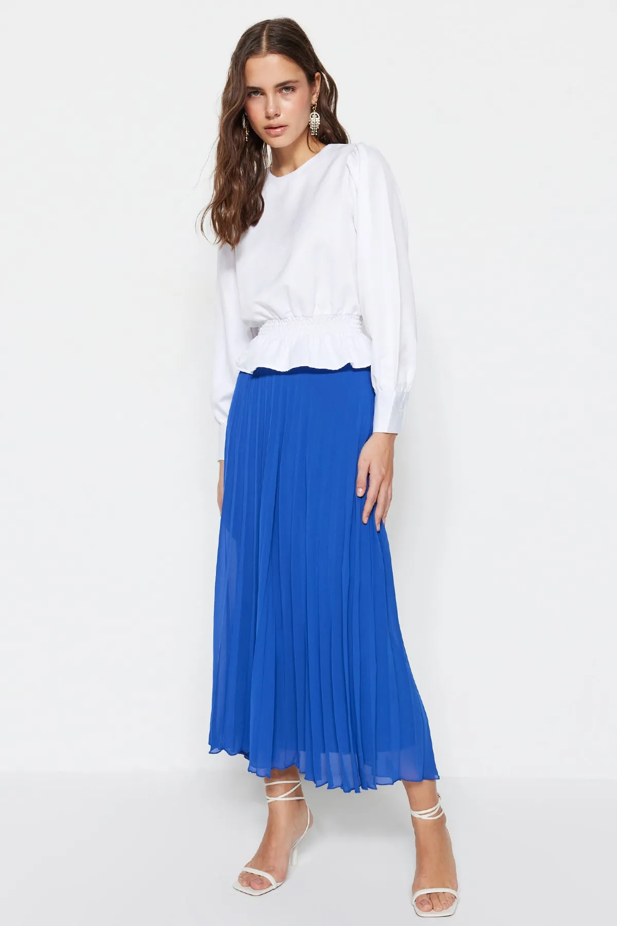 Trendyol Modest  Marineblauer plissierter Chiffonrock mit elastischer Taille und Futter TCTSS23EE00019