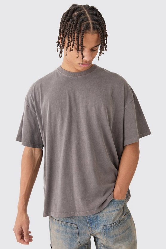 Kastiges Oversize T-Shirt mit Bm-Print