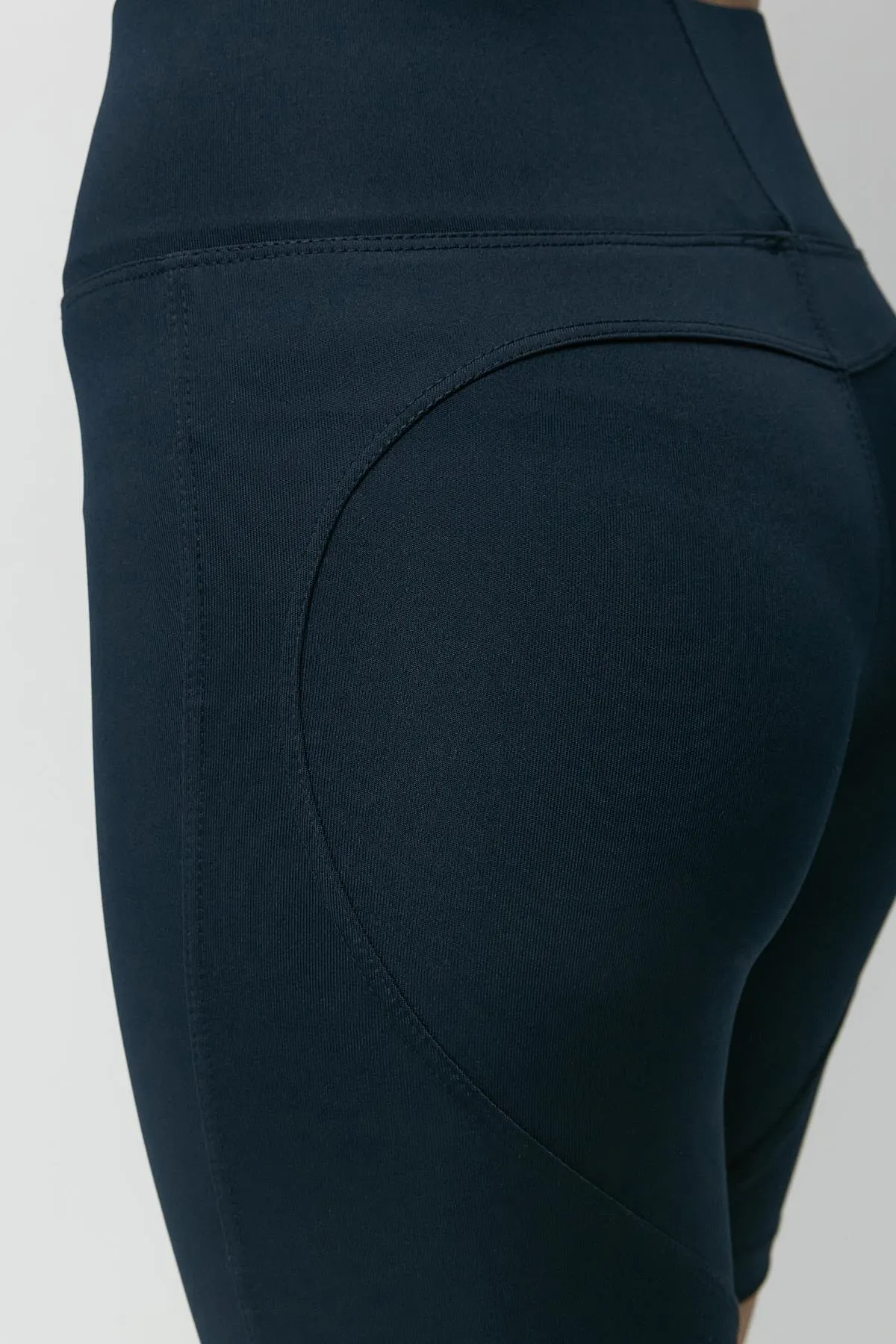 C&City  Pop-Up-Sportshorts mit hoher Taille und Leggings 9410 Marineblau