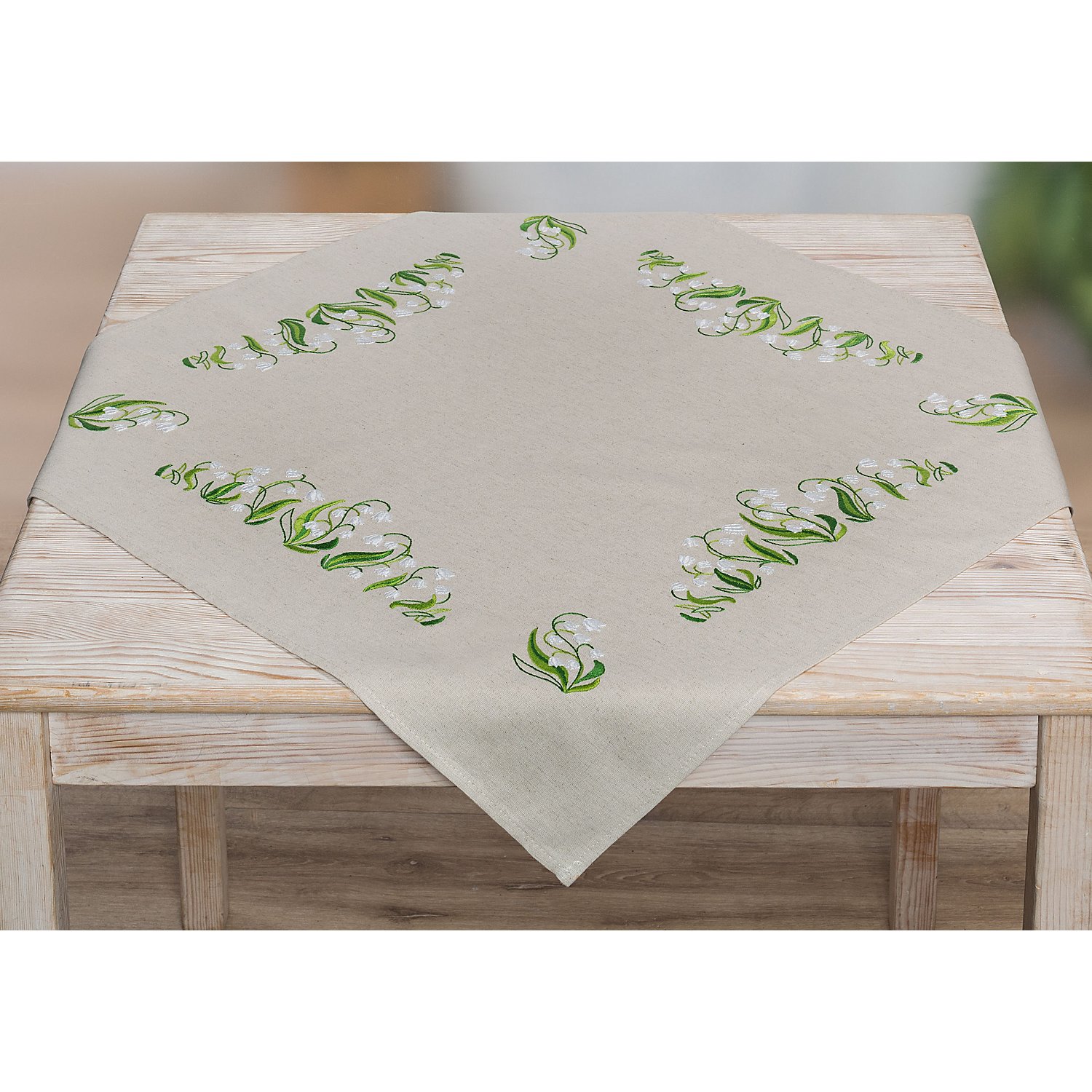 Stickmitteldecke 