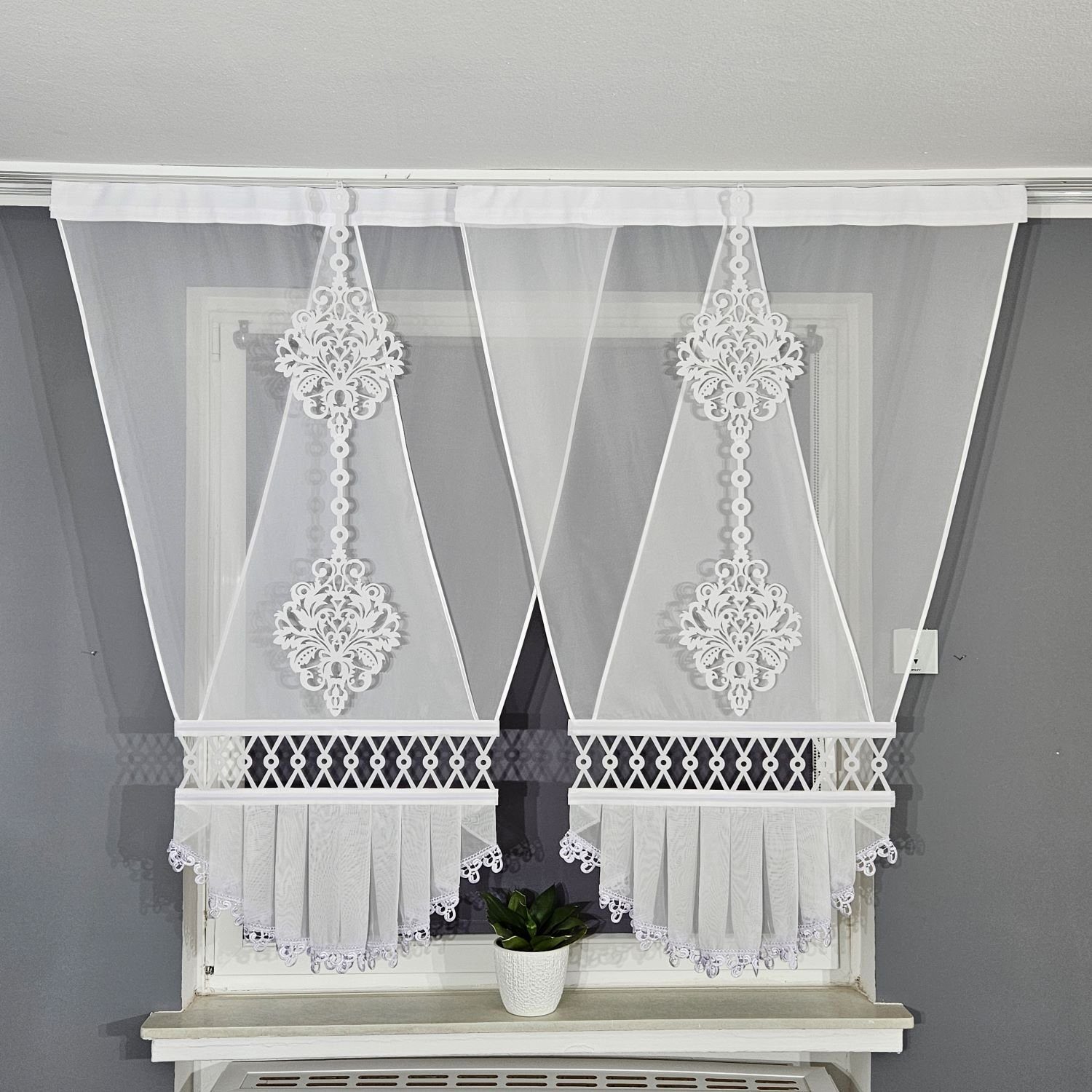 Schiebegardine 2er V Panel Set mit Gipüre, Gardinen by Justyna, Kräuselband, transparent, Scheibegardinen, Fertiggardine, Paneele, Modern, Fensterdeko
