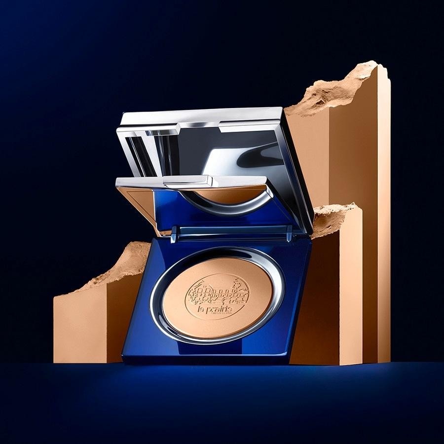 La Prairie Compact Powder SPF 15