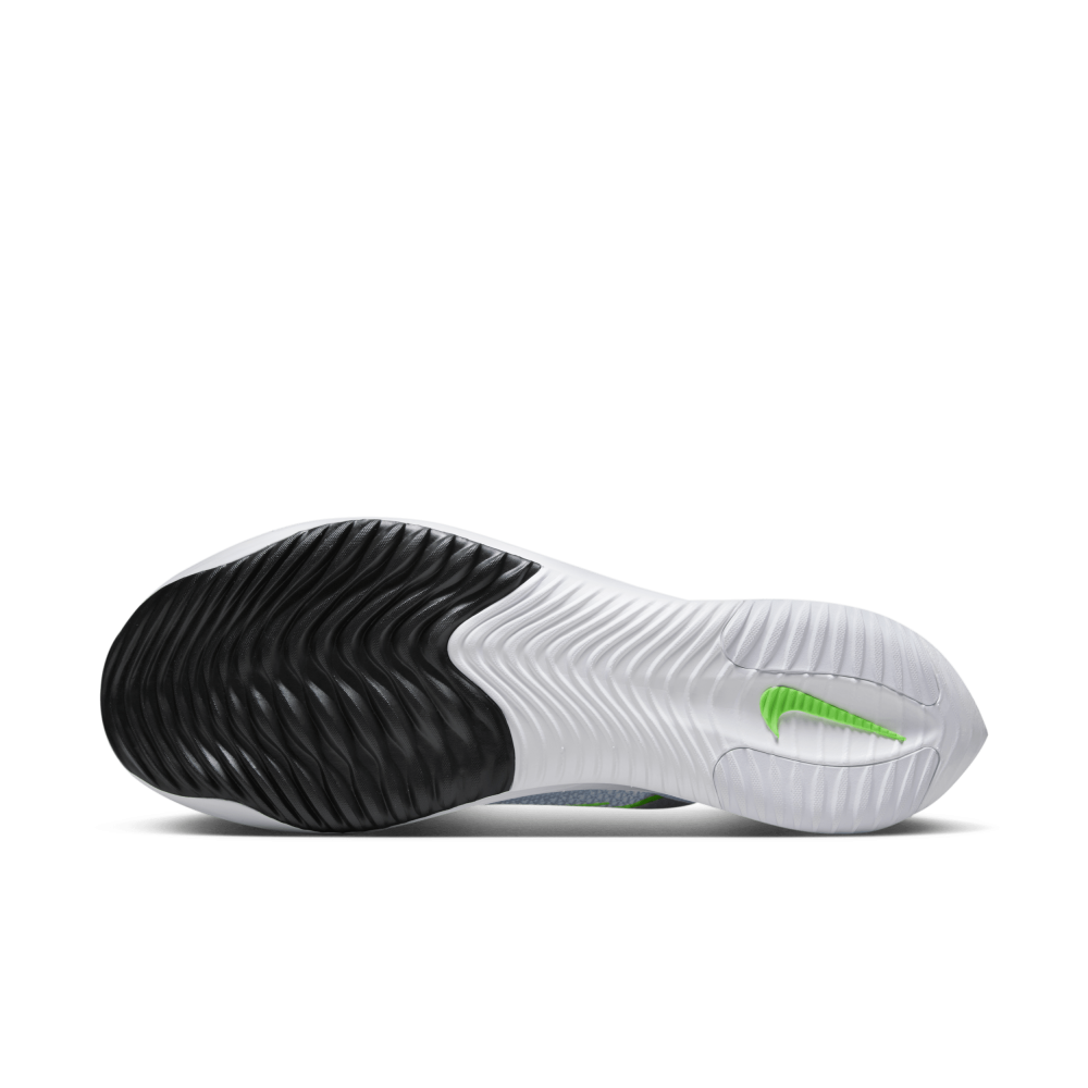Nike Streakfly ZoomX DJ6566-006 / grau