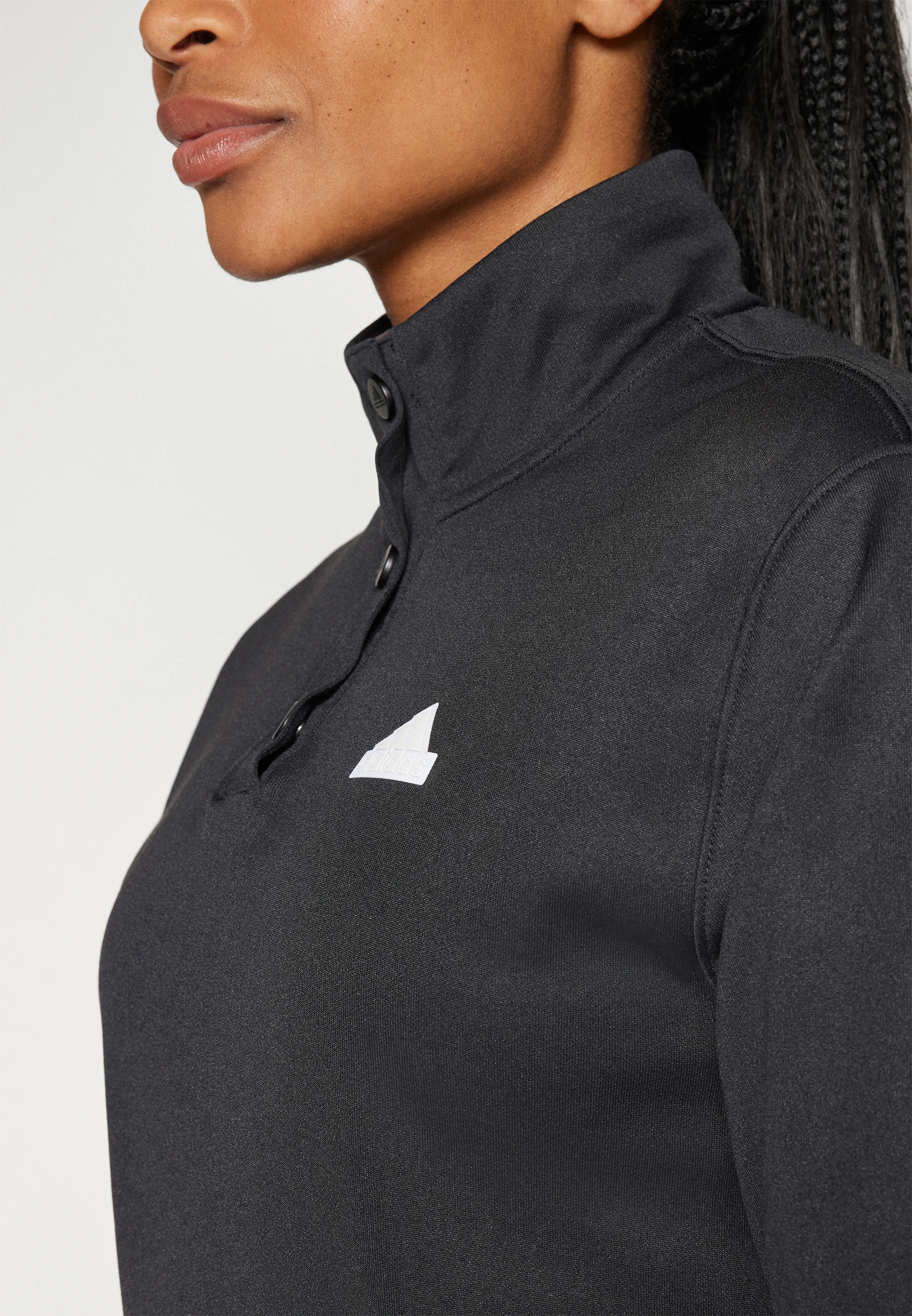 Sudadera adidas Sportswear ICONIC WARPPING SNAP
