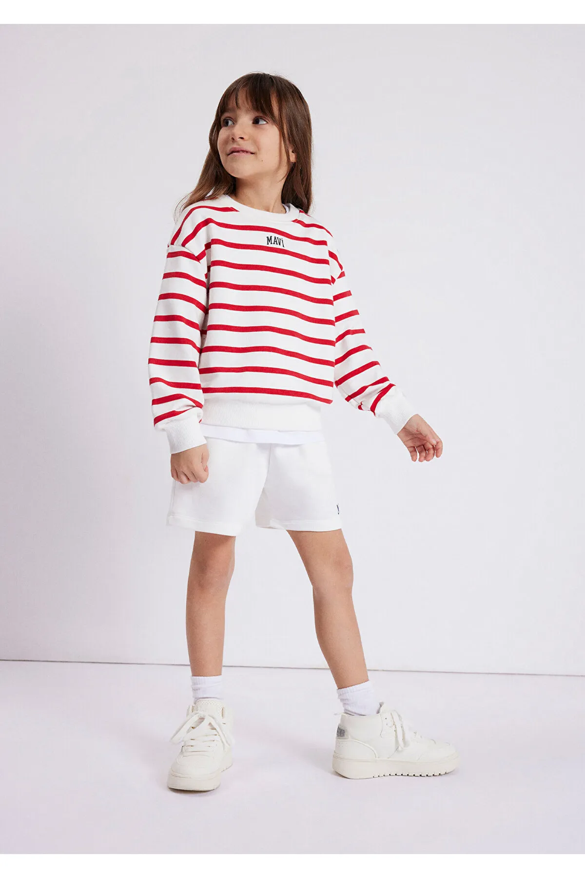 Mavi  Rot gestreiftes Sweatshirt mit Logo-Print 7s10038-82054