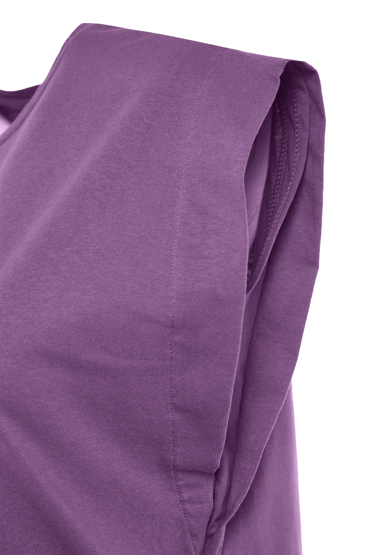 Trendyol Collection  Dunkellila Basic-Strick-T-Shirt mit Rundhalsausschnitt aus 100 % Baumwollwatte TWOSS20TS0021