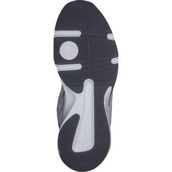 Nike Defy all day Sneaker in weiß