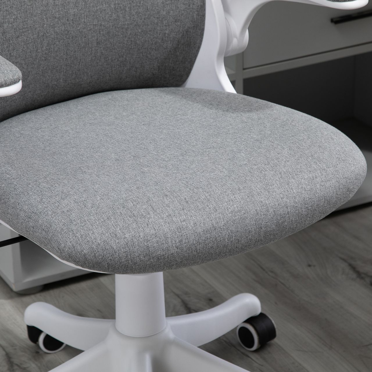 HOMCOM Bürostuhl Schreibtischstuhl Drehstuhl mit Wippfunktion Armlehne verstellbar höhenverstellbar ergonomisch Leinenimitat Nylon Grau Weiß 62,5 x 60 x 90-98 cm