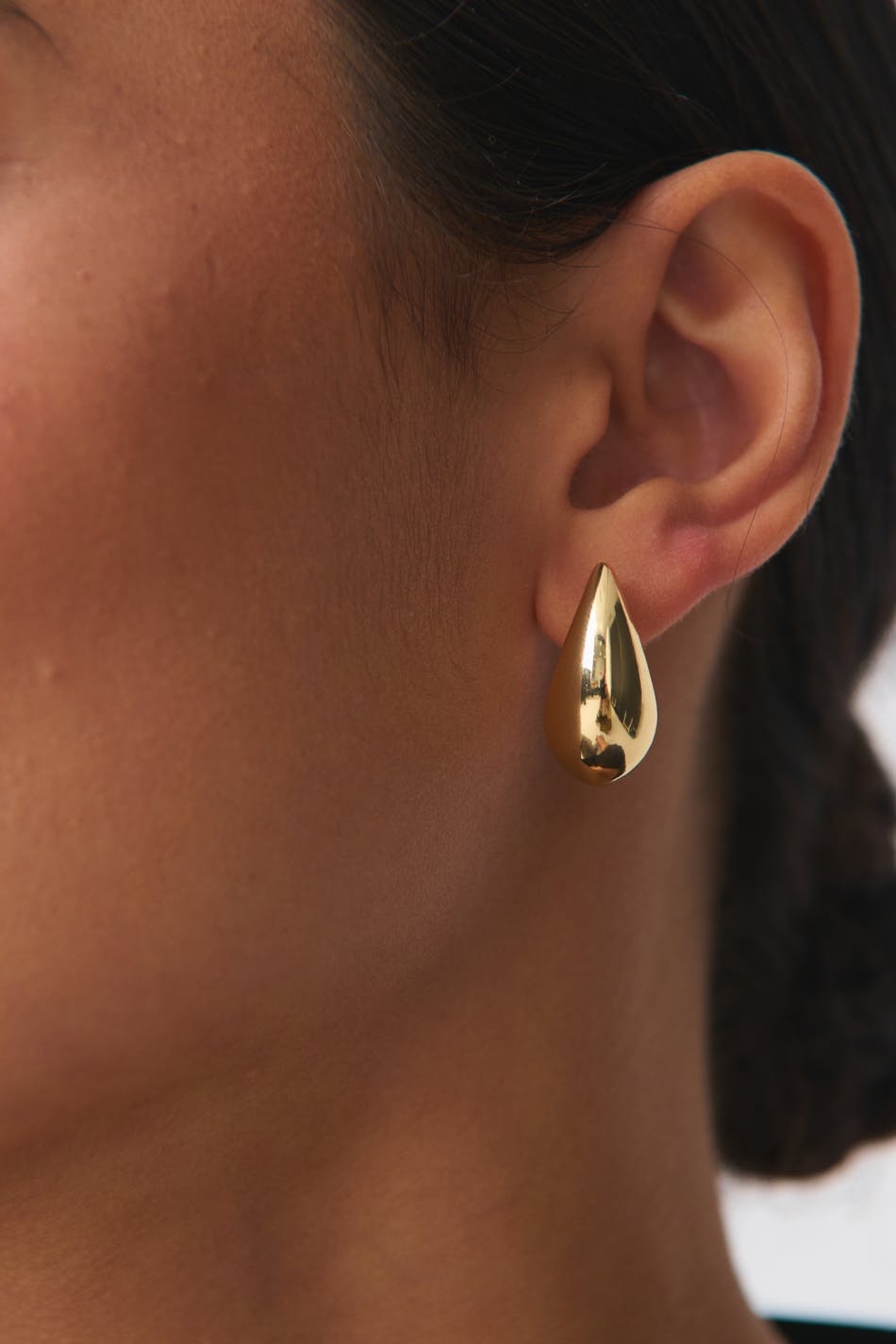 Mini drop earrings
