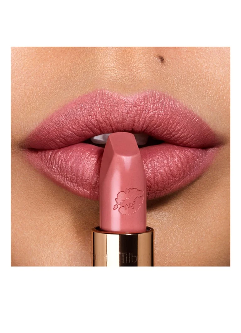 Charlotte Tilbury Hot Lips -huulipuna