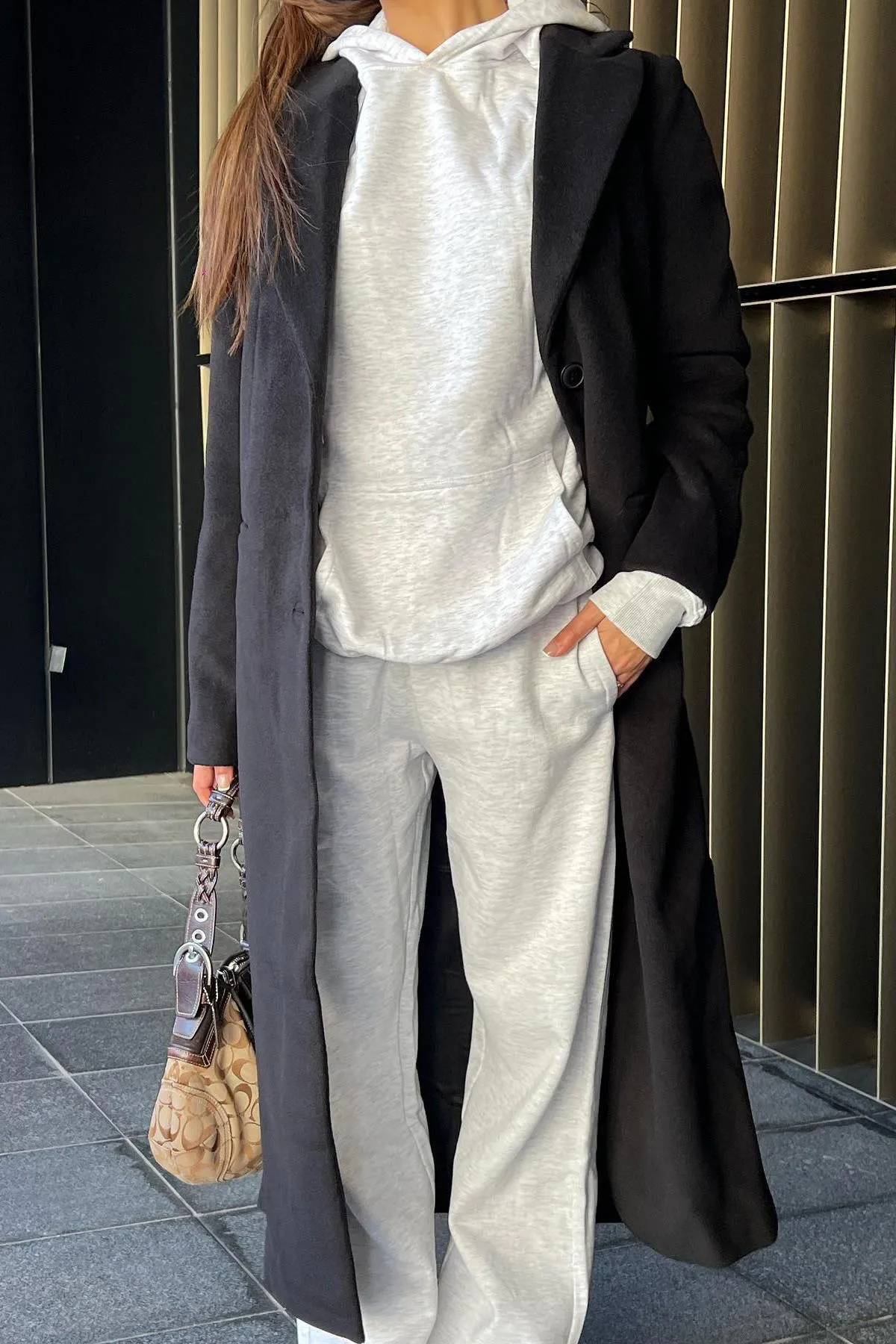 Madmext  Graue Basic-Jogginghose mit weitem Bein MG1916
