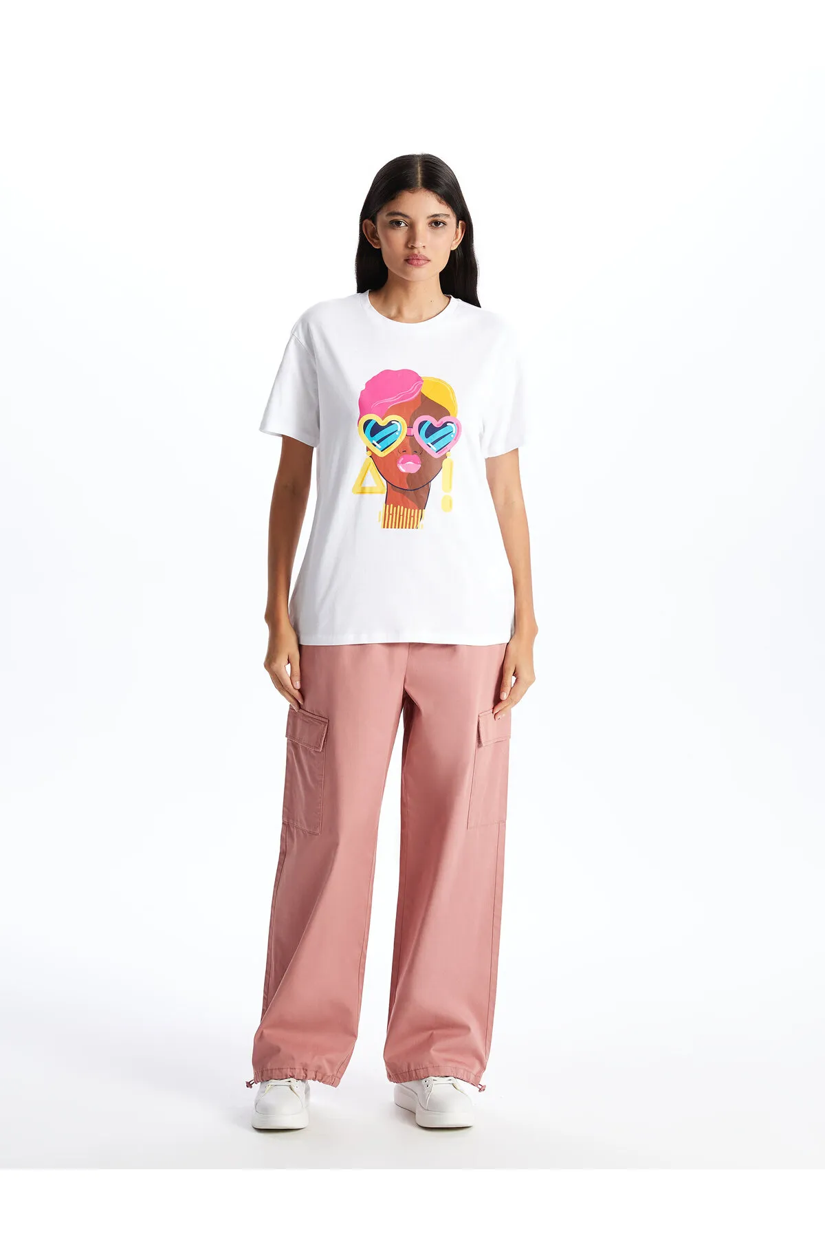 LC Waikiki  Bedrucktes, kurzärmliges Damen-T-Shirt mit Rundhalsausschnitt