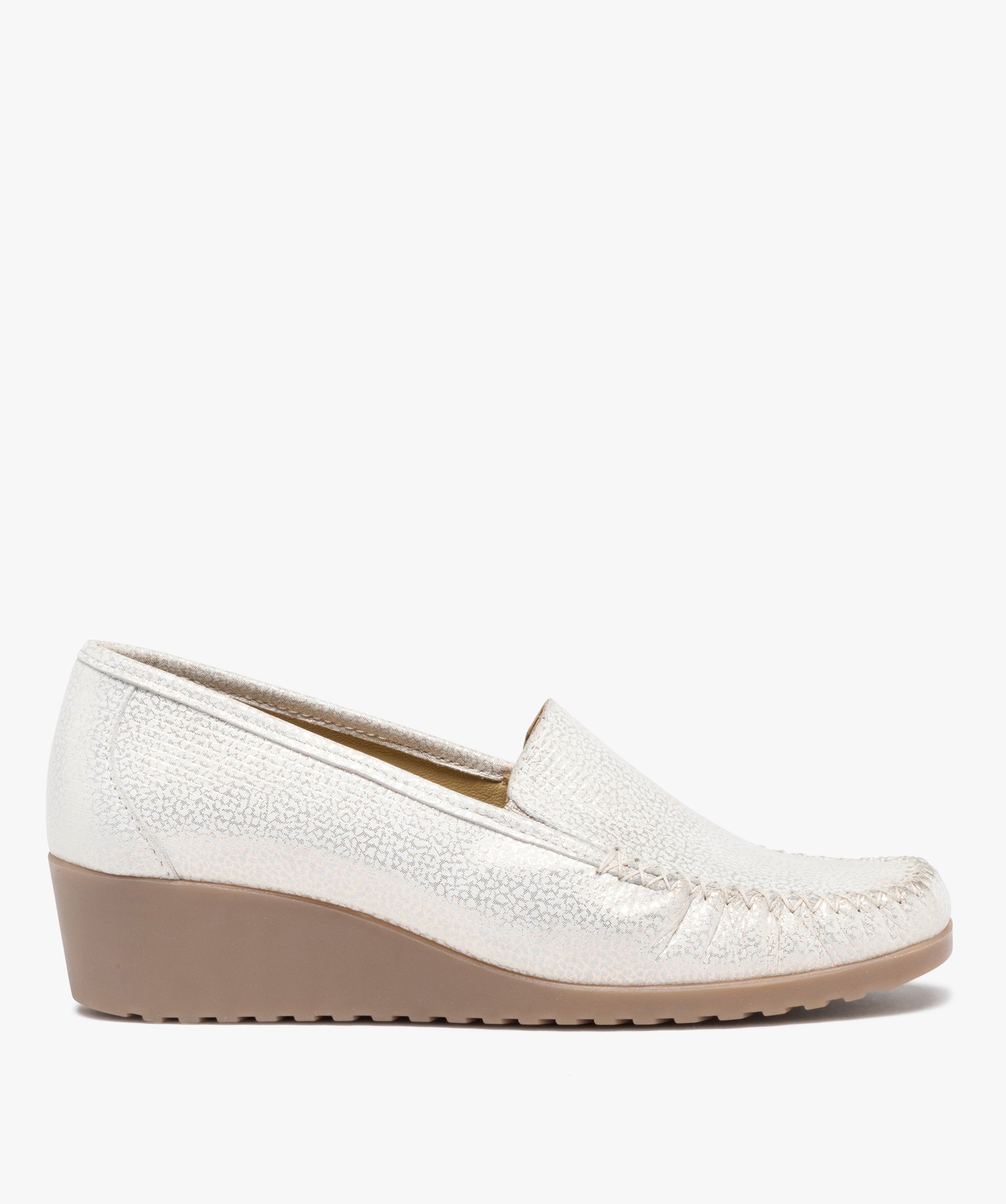 Mocassins femme confort dessus cuir métallisé souple blanc | GEMO