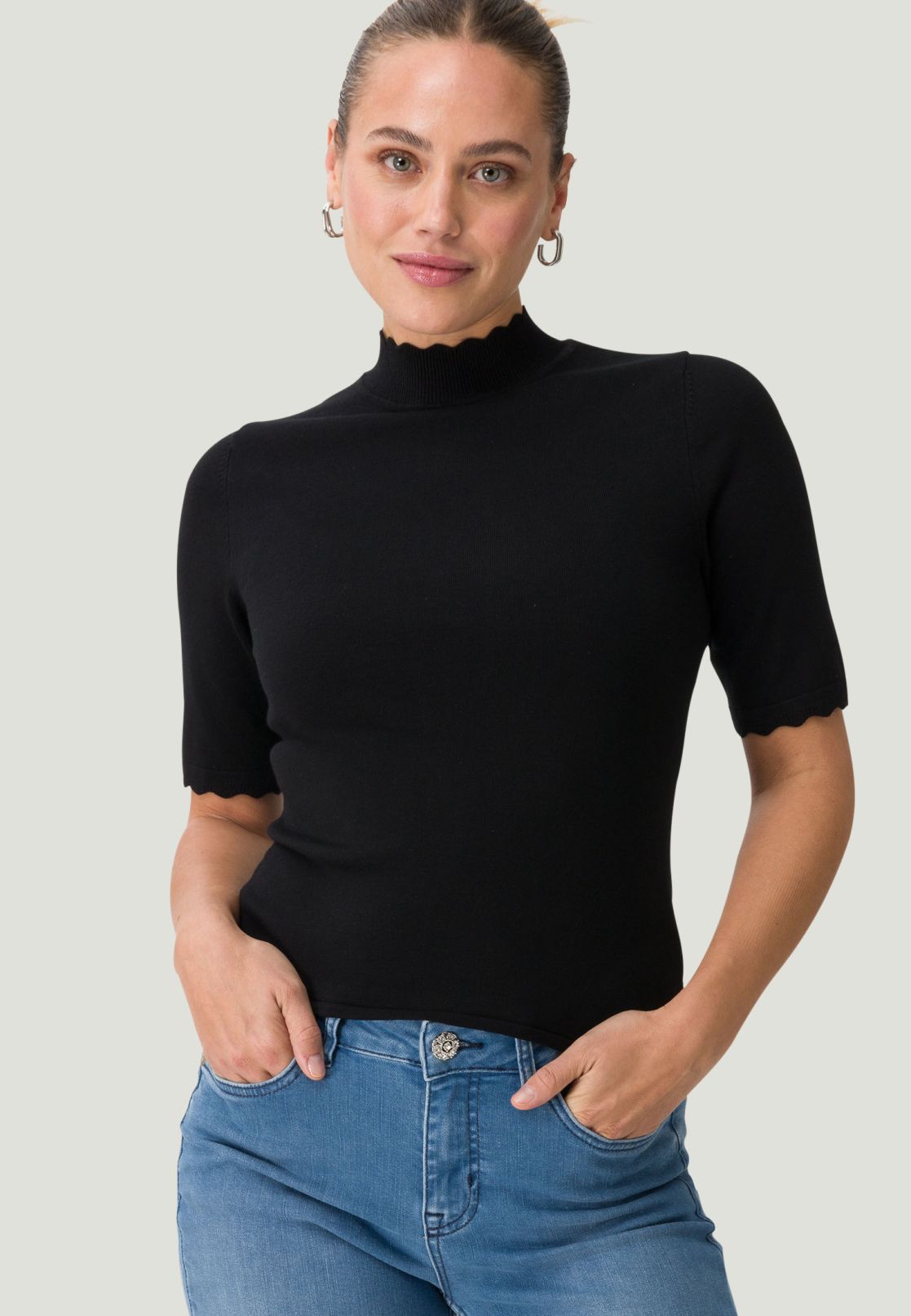 Pullover mit Stehkragen