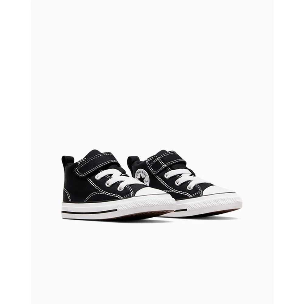 Converse Chuck Taylor All Star A04826C / schwarz