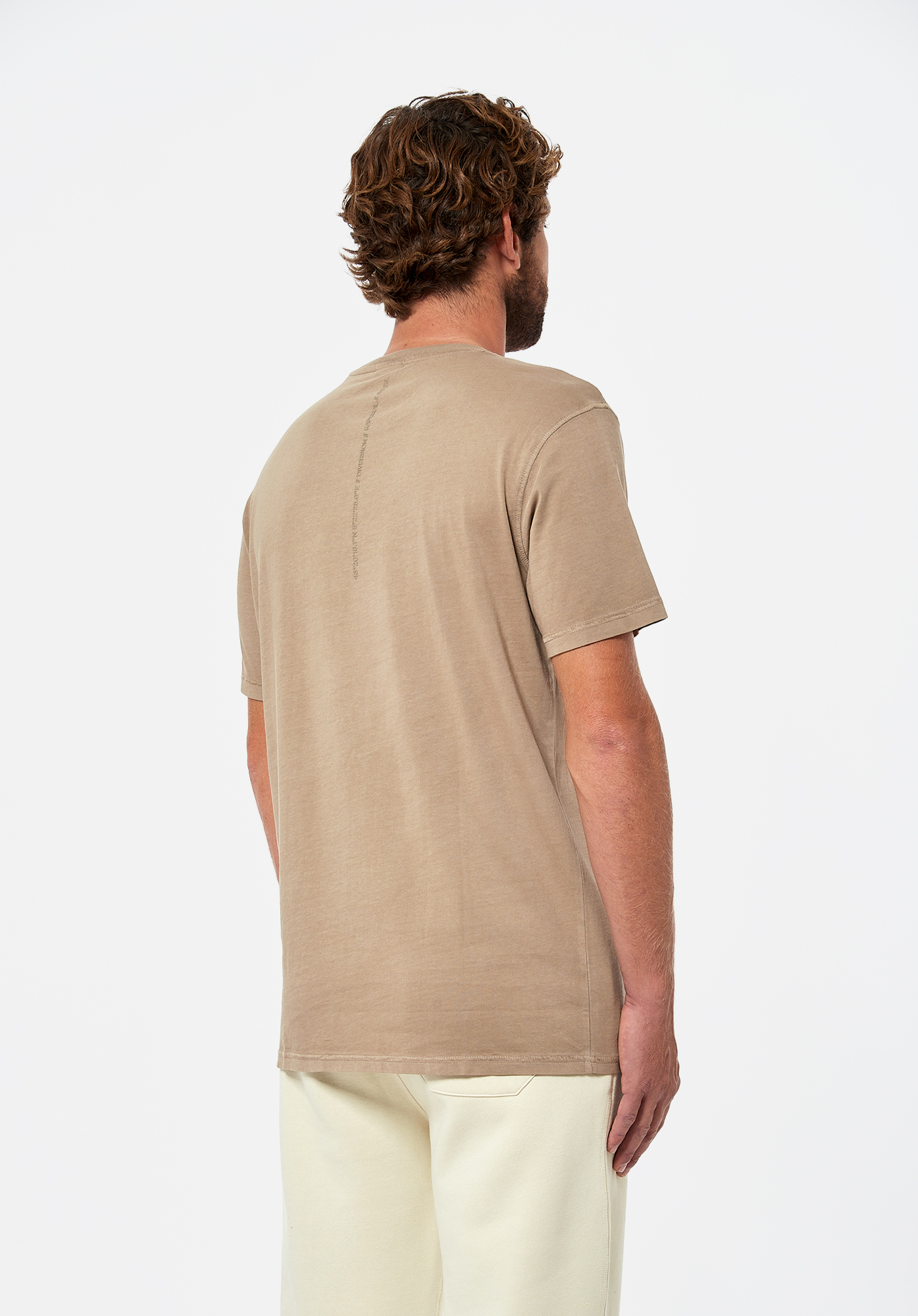 CAD    T-shirt beige en 100% coton